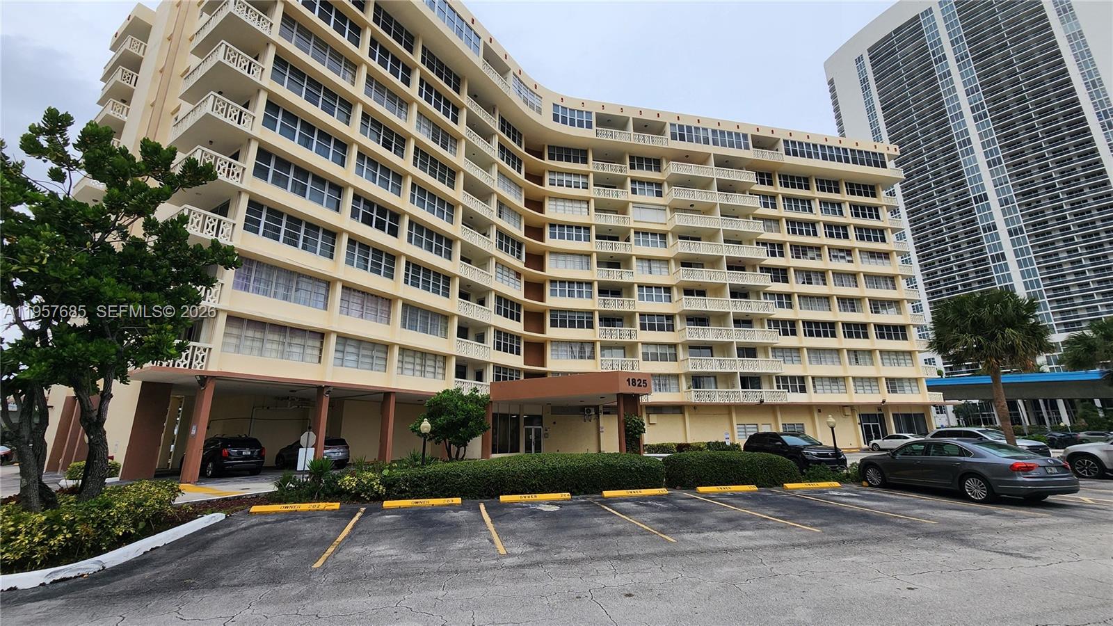 Imperial Towers Condo