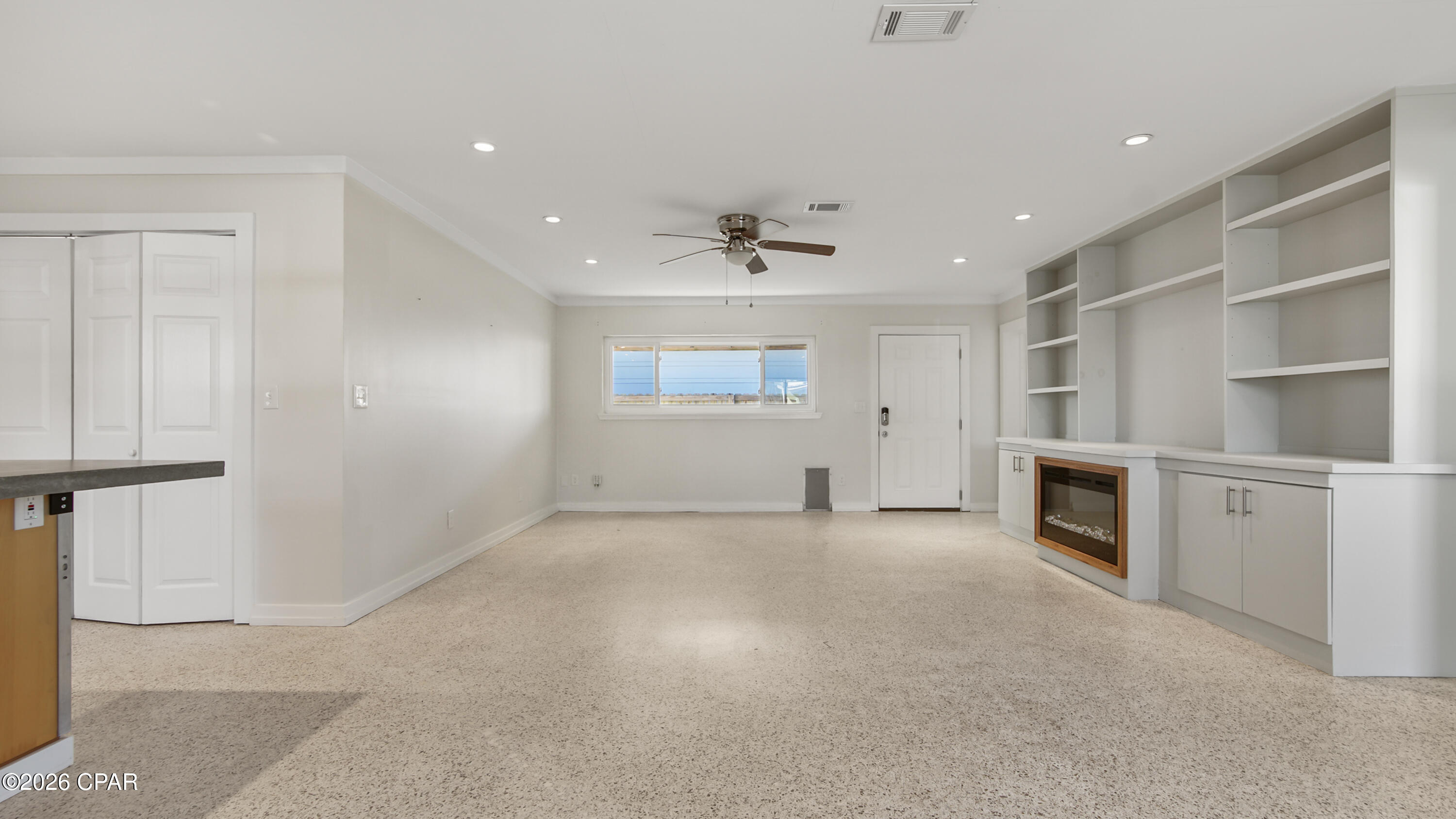 Image 4 For 19909 Alta Vista Drive