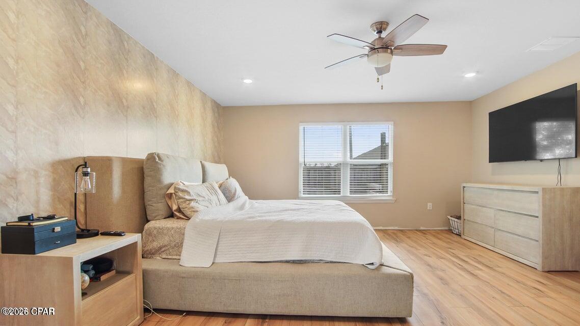 Listing photo id 14 for 4774 Firefly Lane