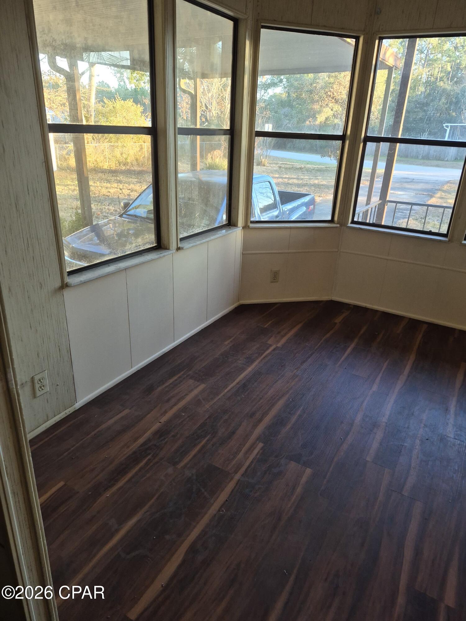 Image 7 For 18475 55th Place