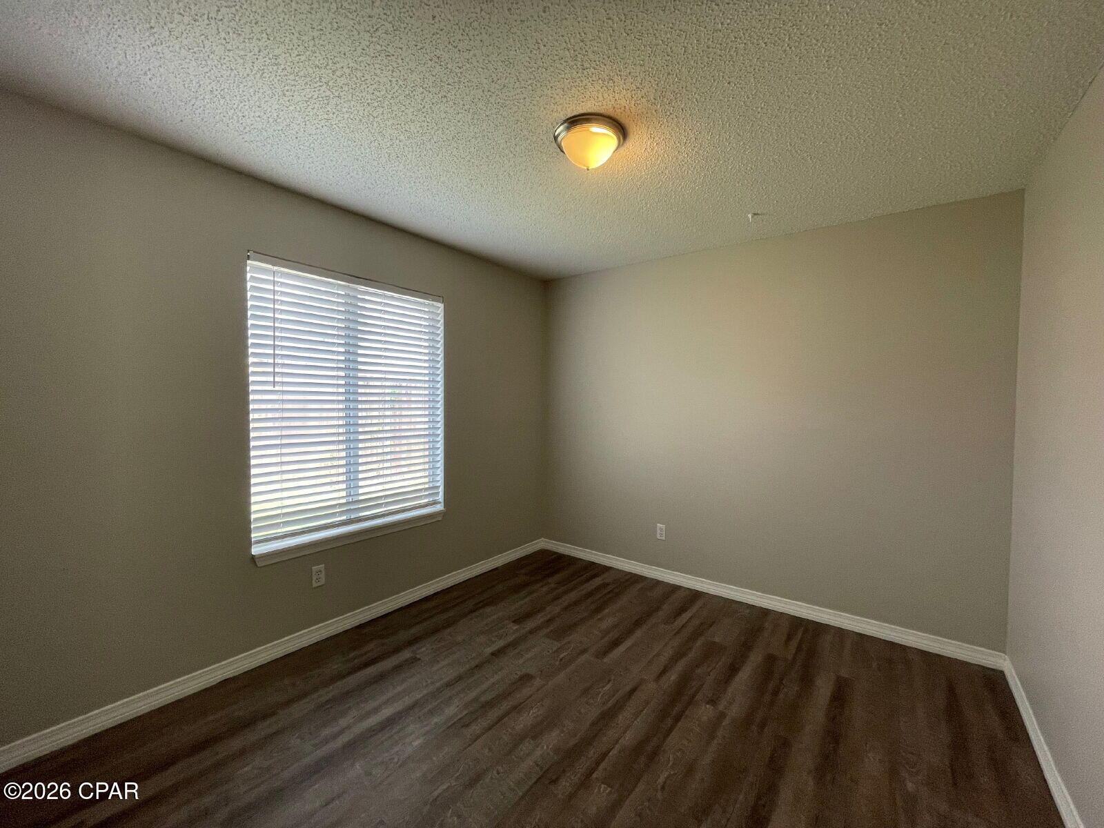 Image 7 For 122 Treasure Palm Drive