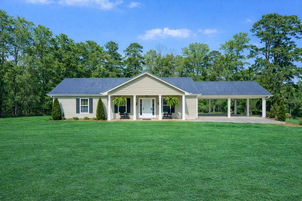 4382 Watermill Rd. Mullins, SC 29574
