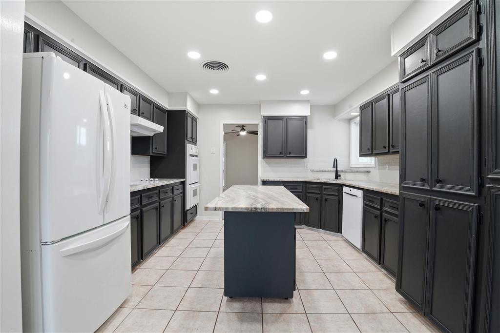 1425 N Chateau Circle — photo 5