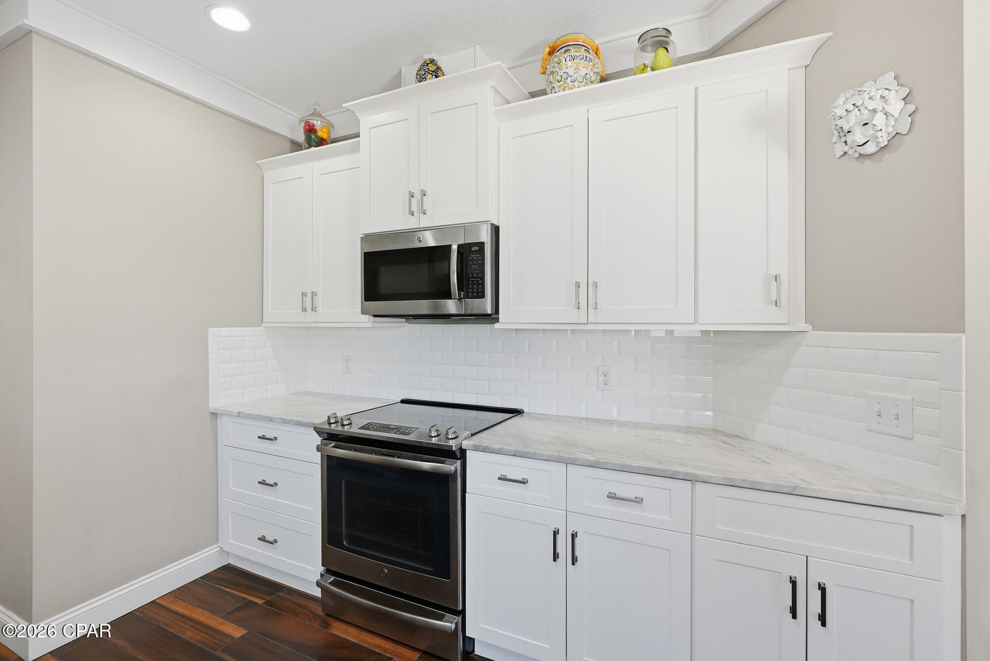 Image 12 For 215 Wiregrass Lane