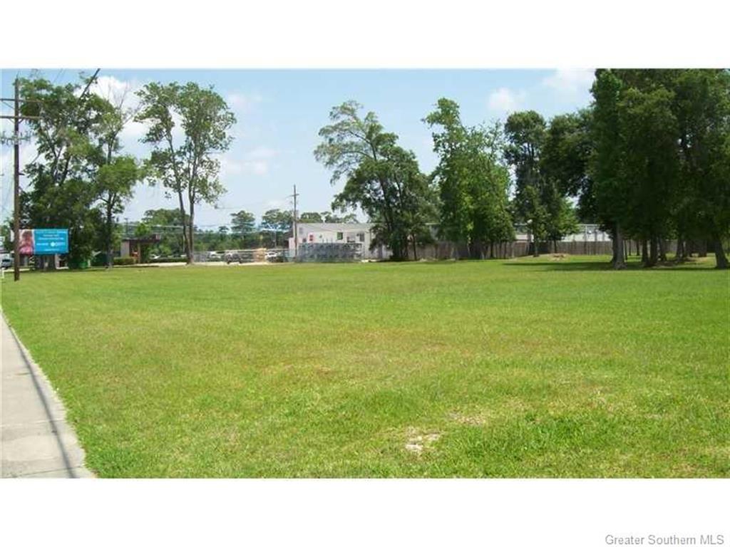 0 Beglis Parkway — photo 3