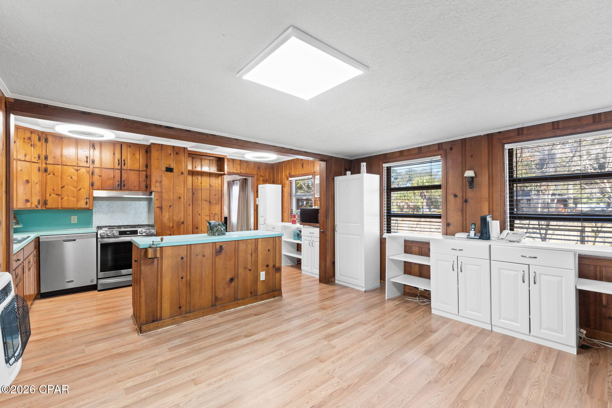 Image 11 For 1336 Cincinnati Avenue