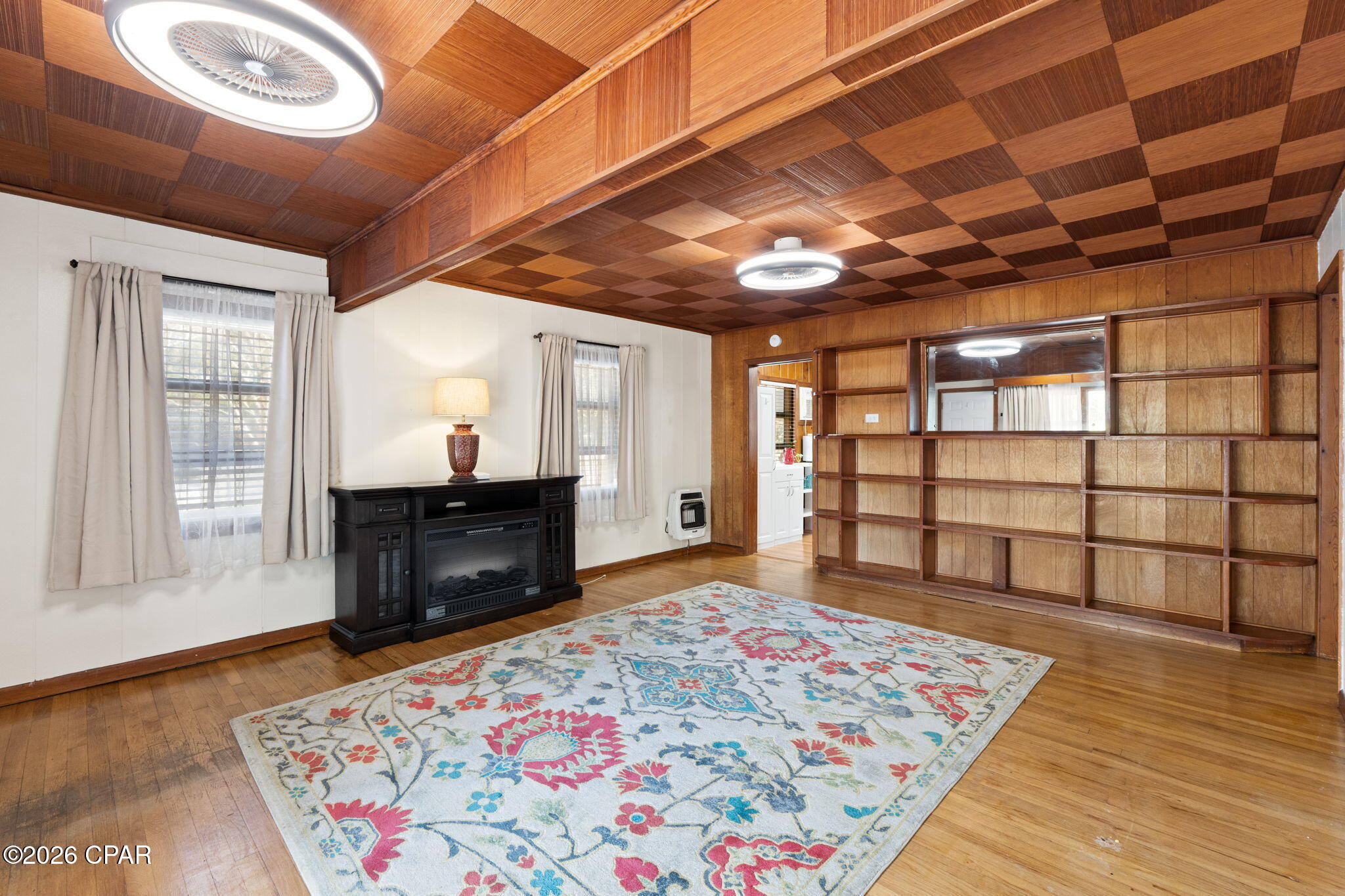 Image 4 For 1336 Cincinnati Avenue