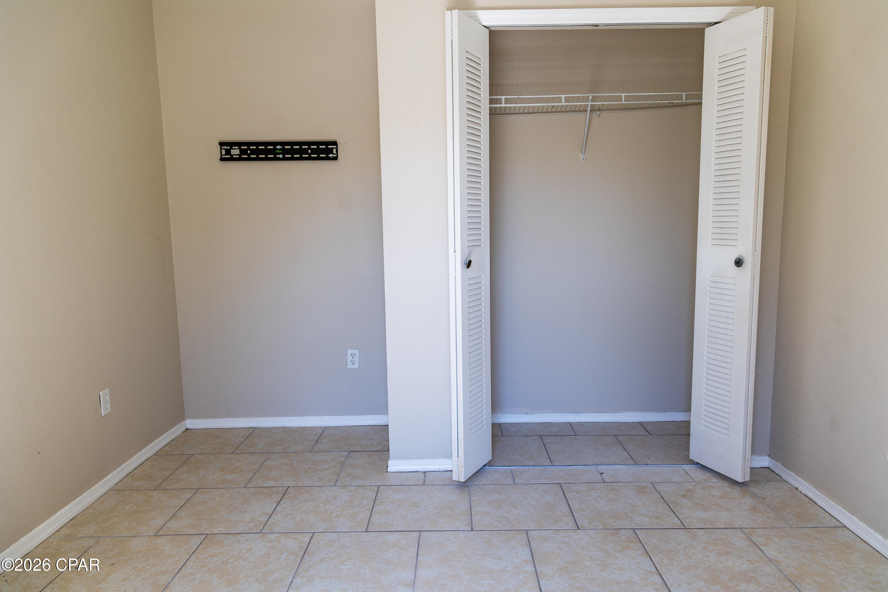 Image 22 For 204 Cape Cod Drive