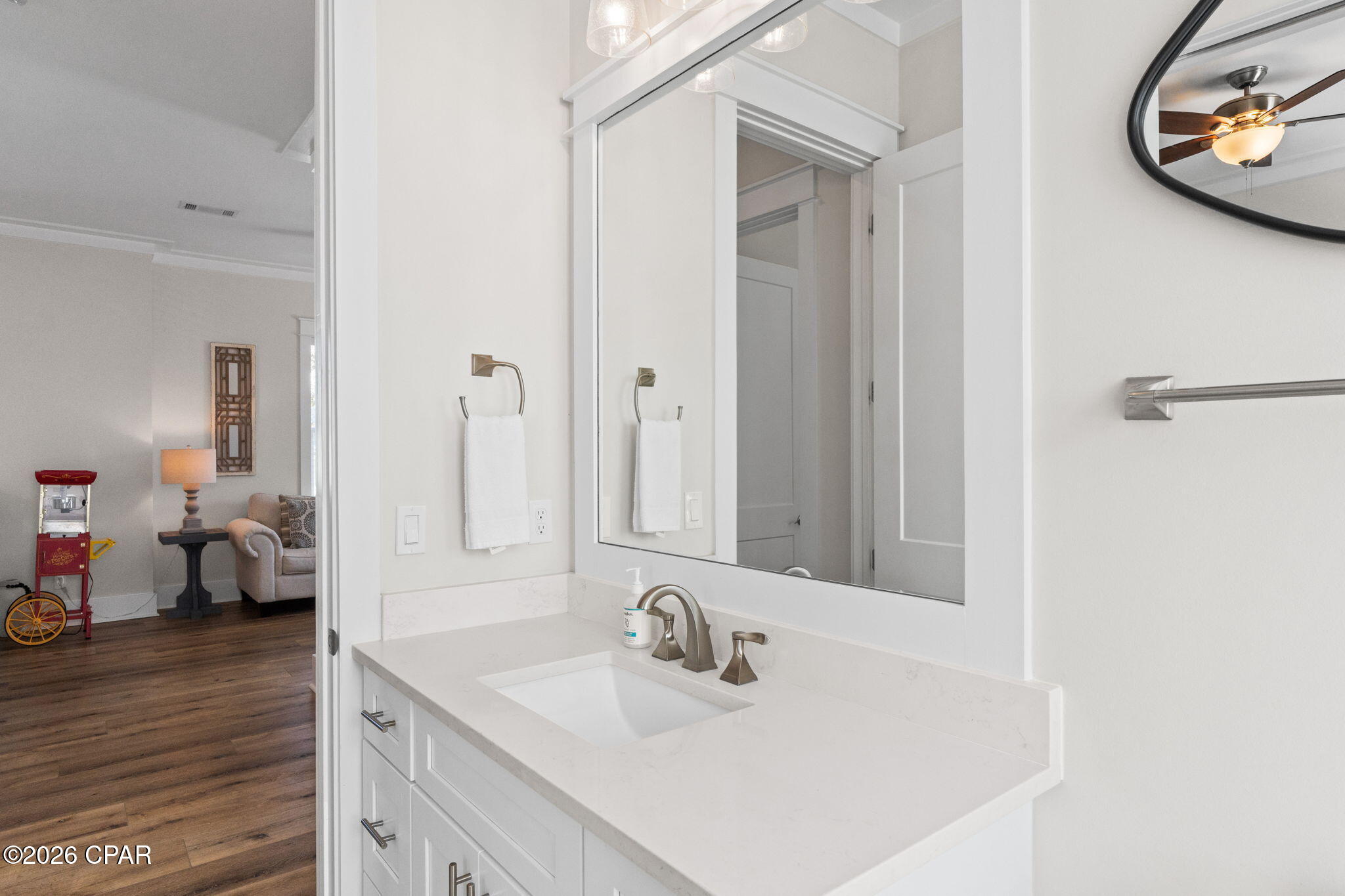 Image 61 For 28 Rue Martine