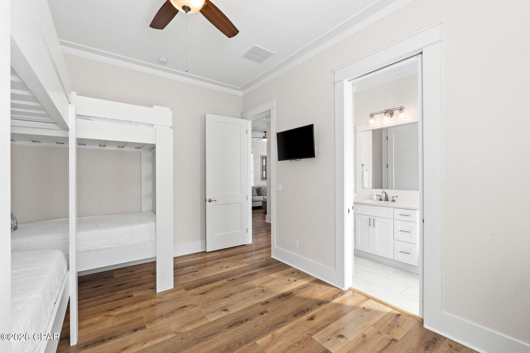 Image 64 For 28 Rue Martine