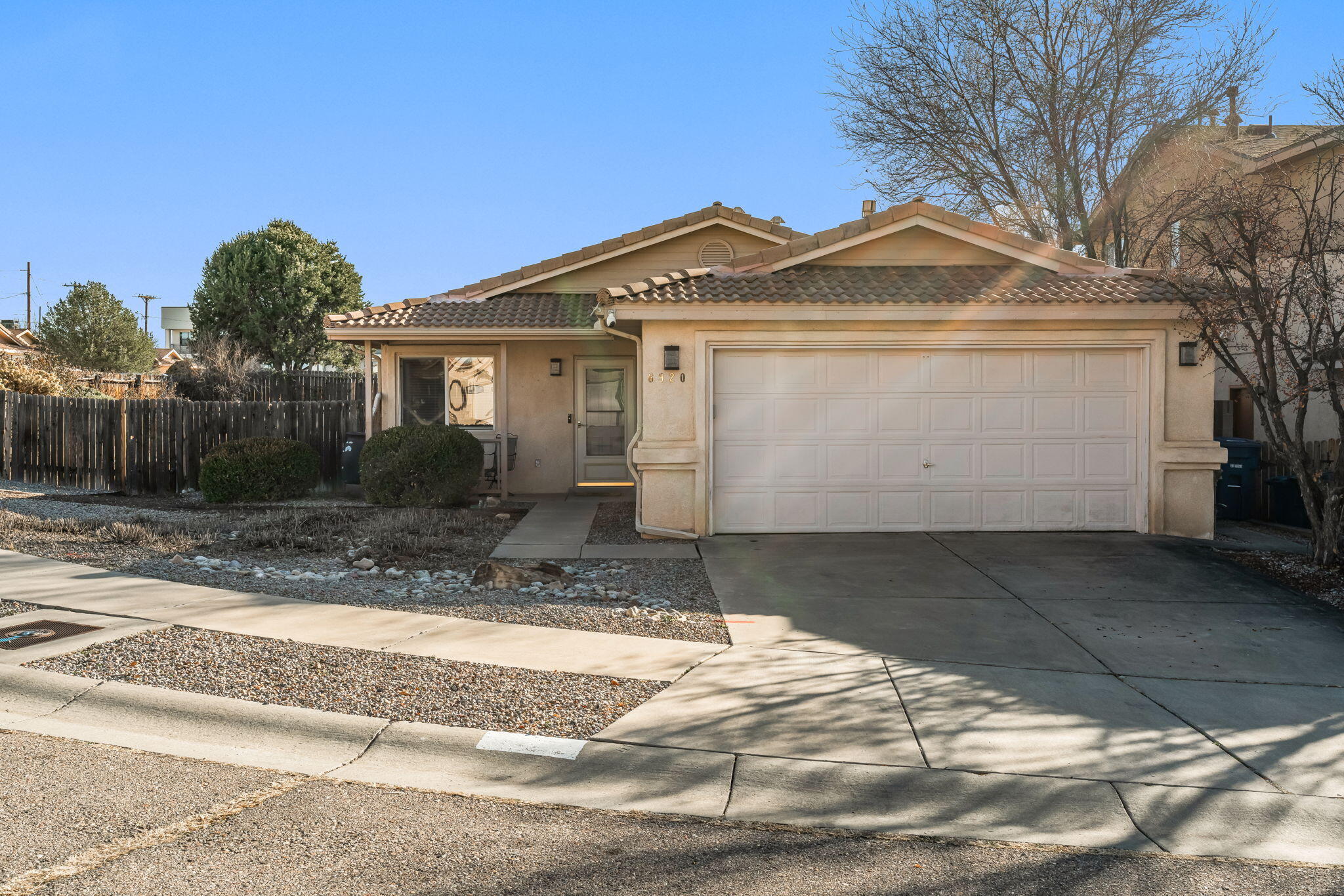 6920 Shale Avenue, Albuquerque NM 87113