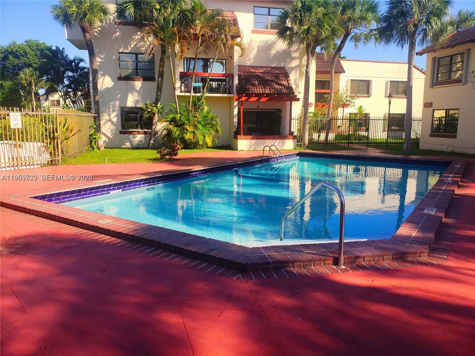 Lago Del Rey Condo #2