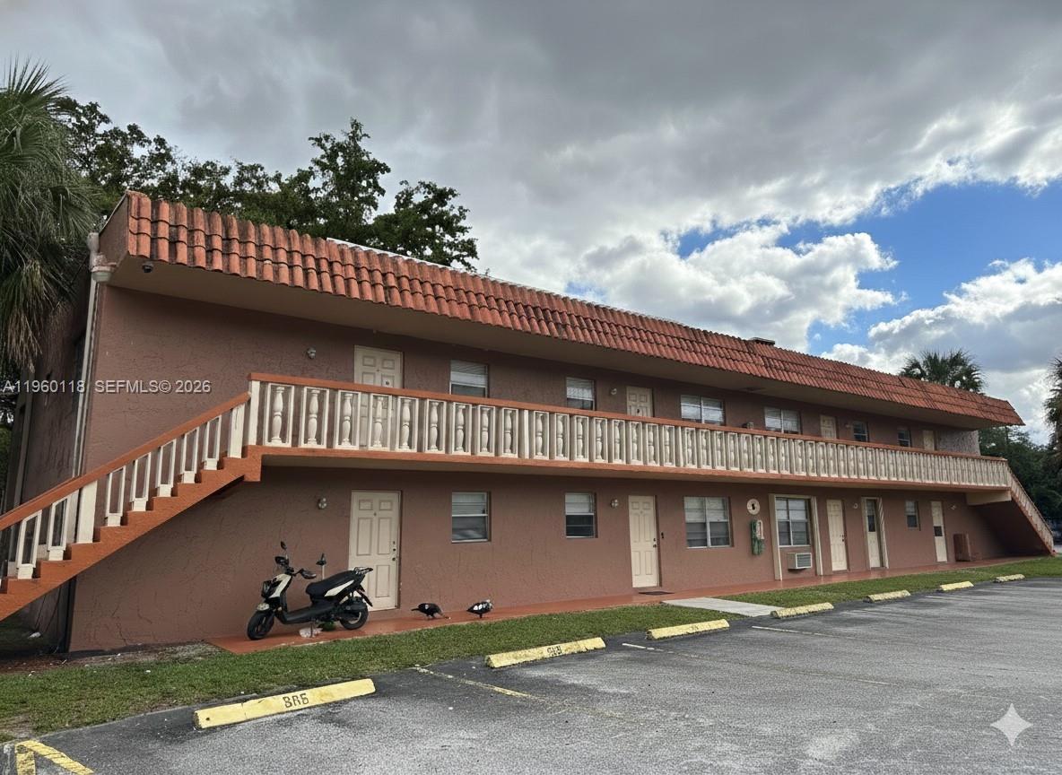 Halstead Apts Condo
