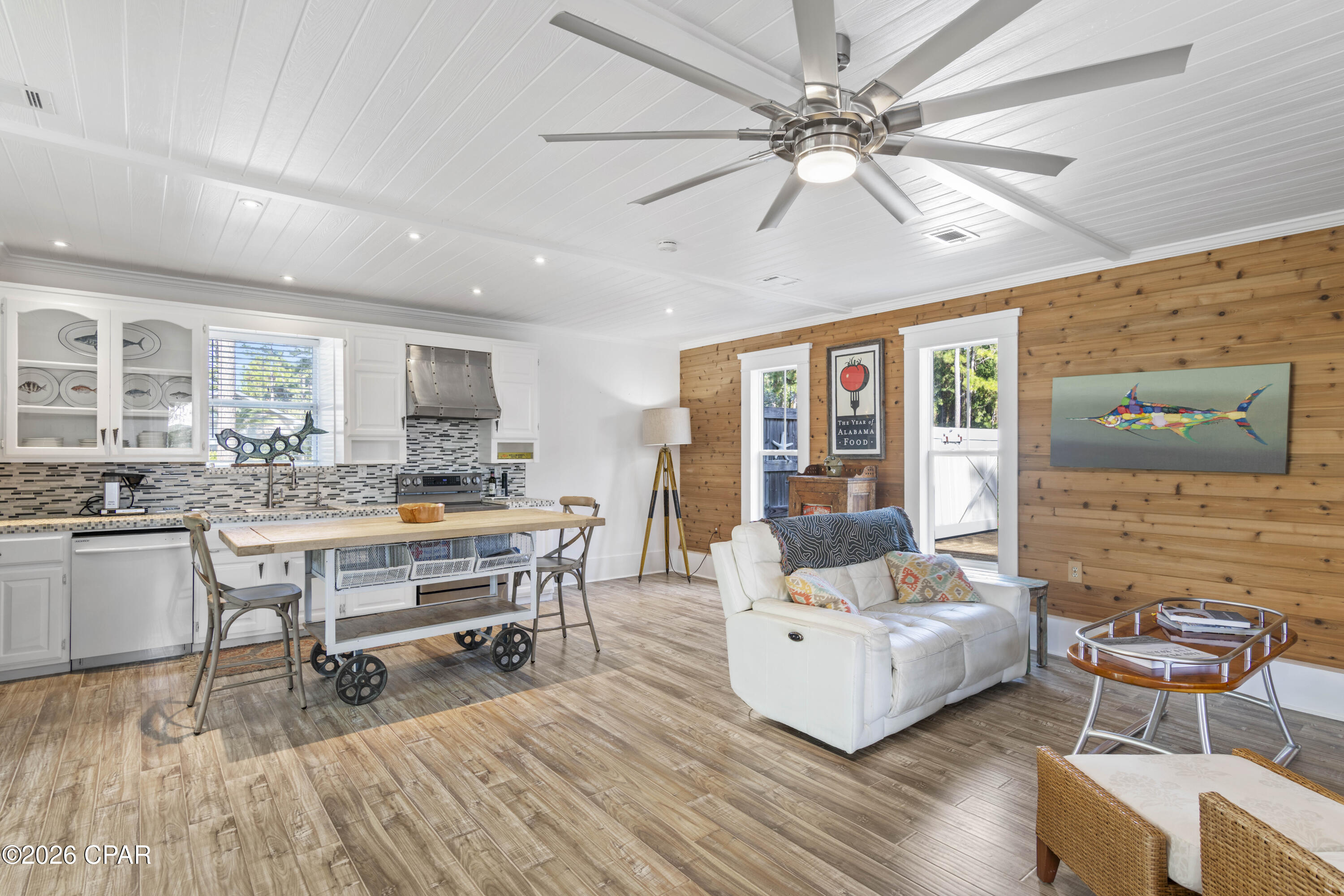 Image 16 For 50 Buck Road