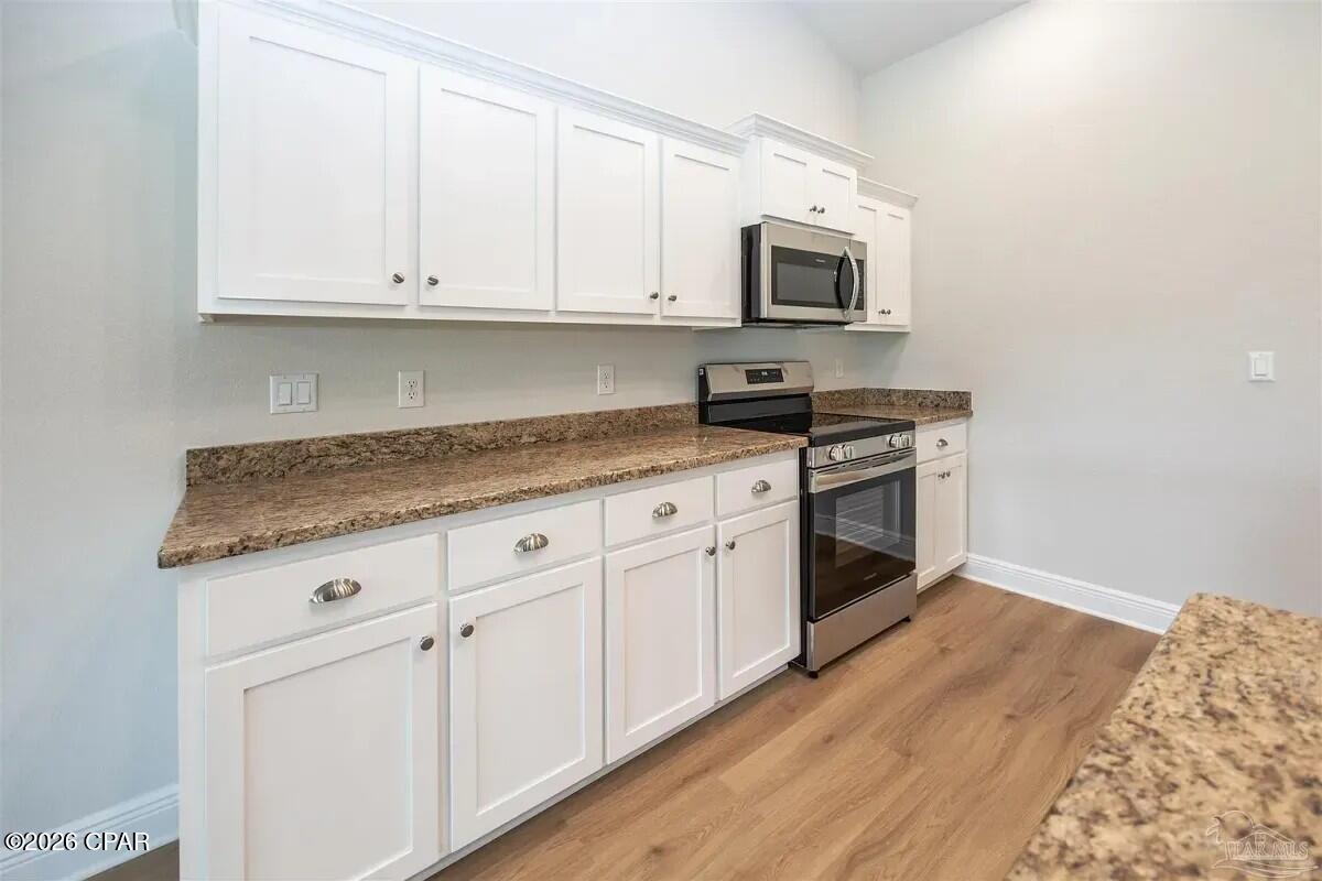 Image 7 For 9895 Summer Creek Drive