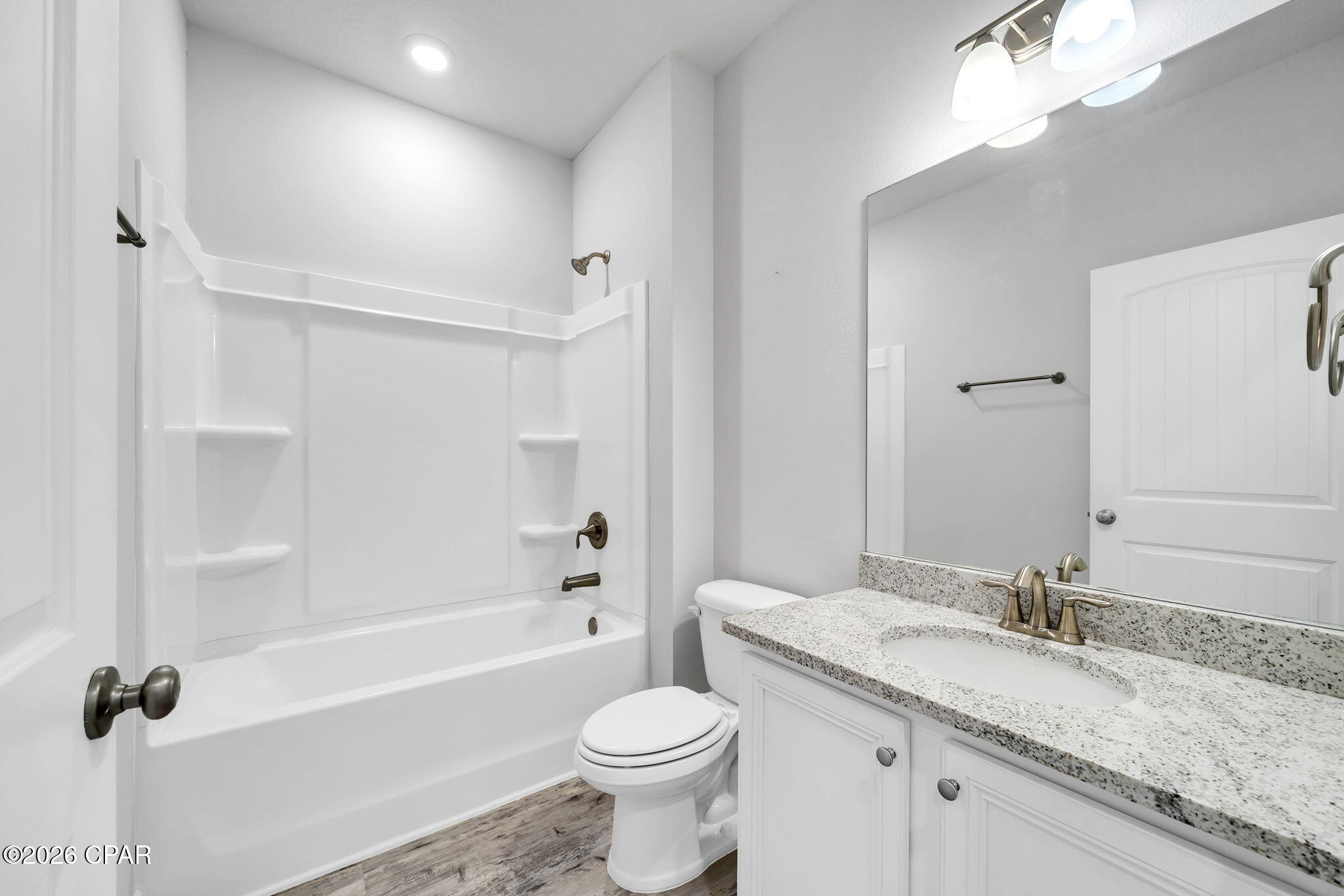 Image 13 For 64 Stonegate Drive