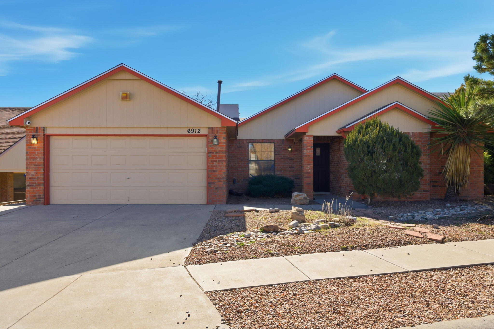 6912 Sweetbrier Avenue, Albuquerque NM 87120