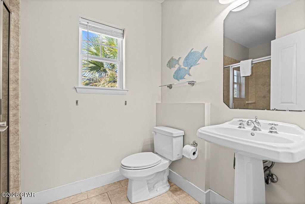 Image 13 For 8410 Thomas Drive 6