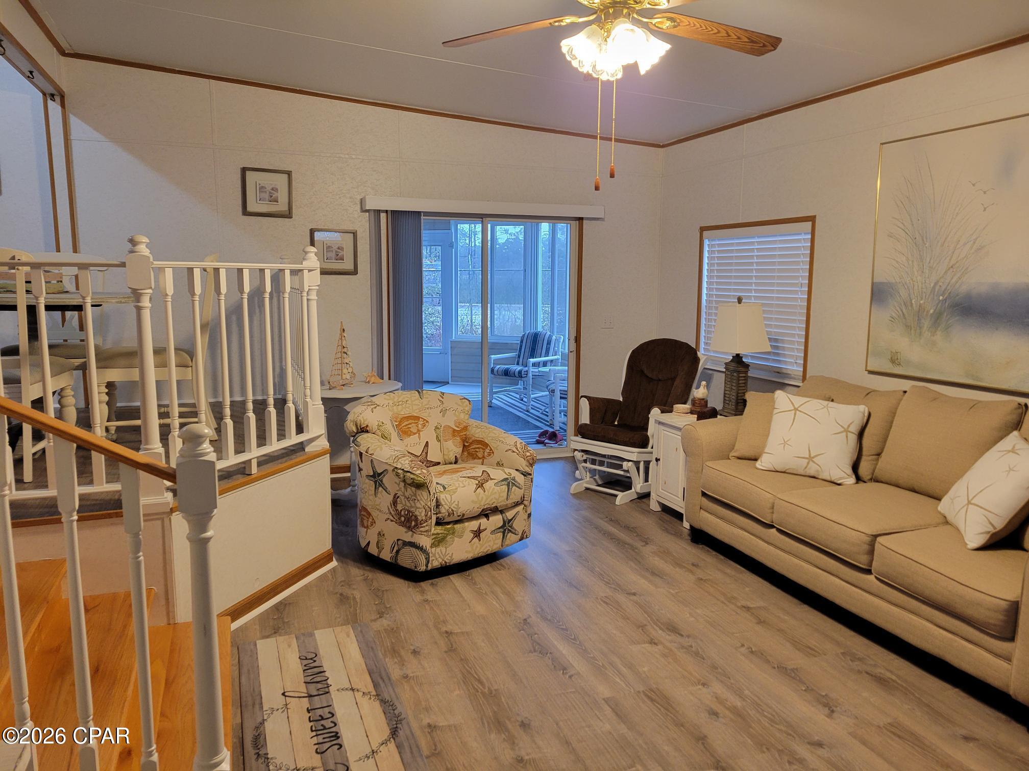 Image 5 For 1219 Navy Boulevard 119