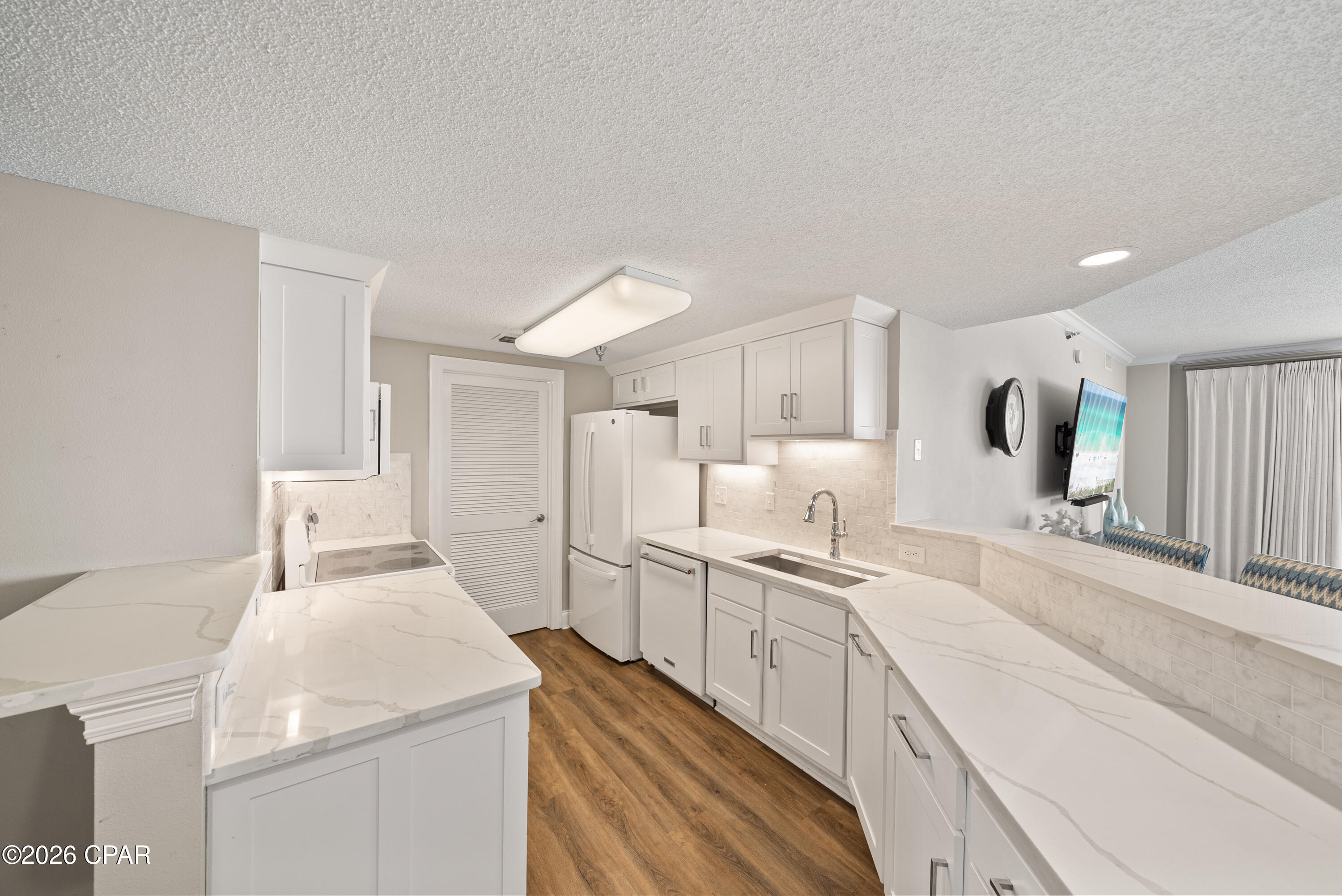 Image 15 For 4421 Thomas Drive 602