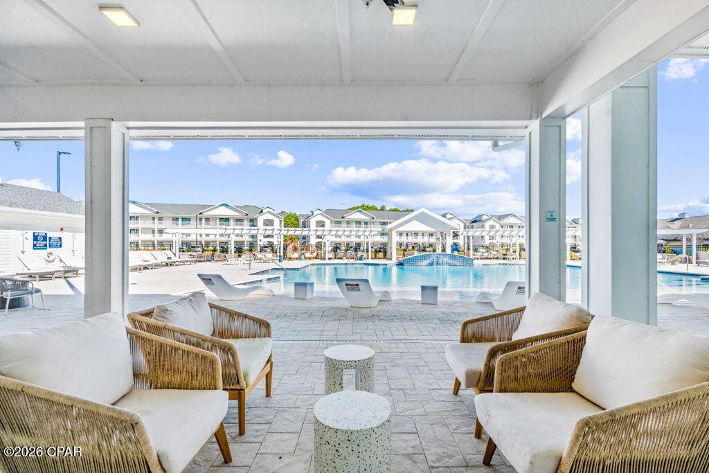 Listing photo id 16 for 2105 Avensong Lane C104