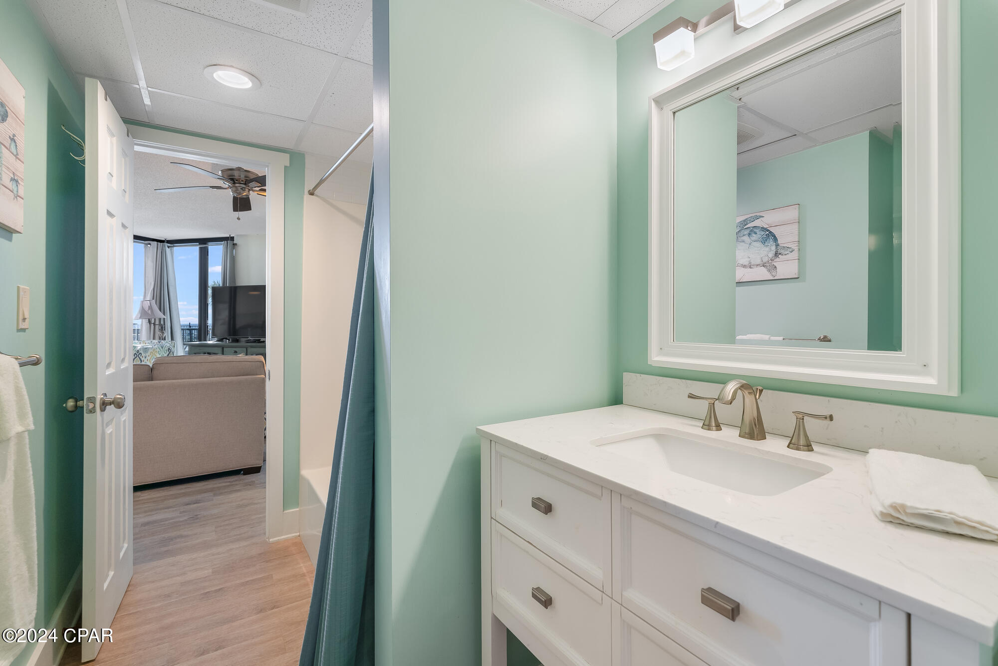 Image 19 For 9850 Thomas Drive 111e