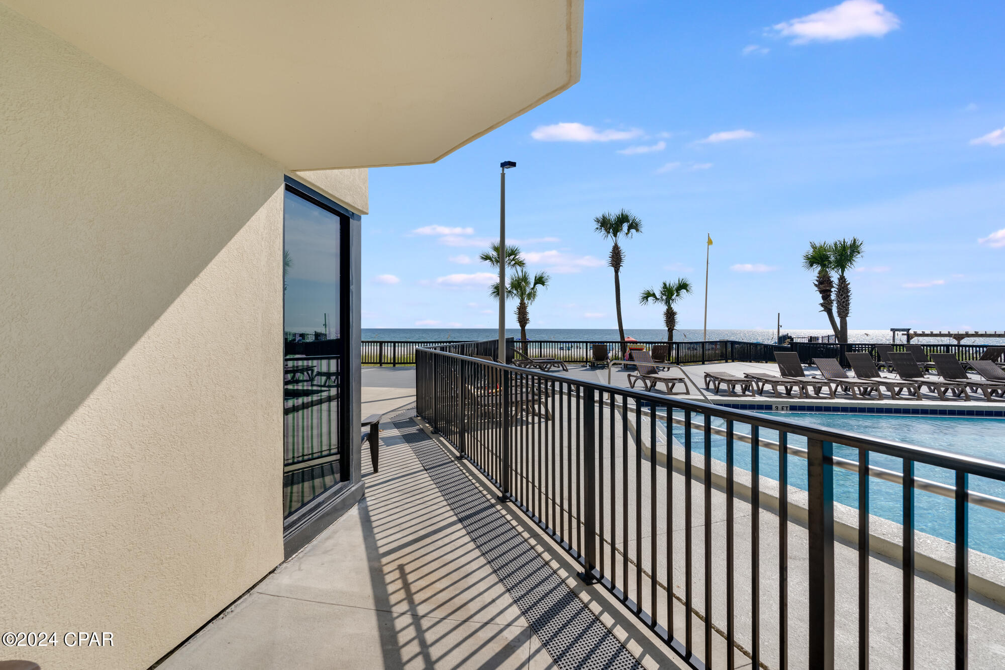 Image 25 For 9850 Thomas Drive 111e