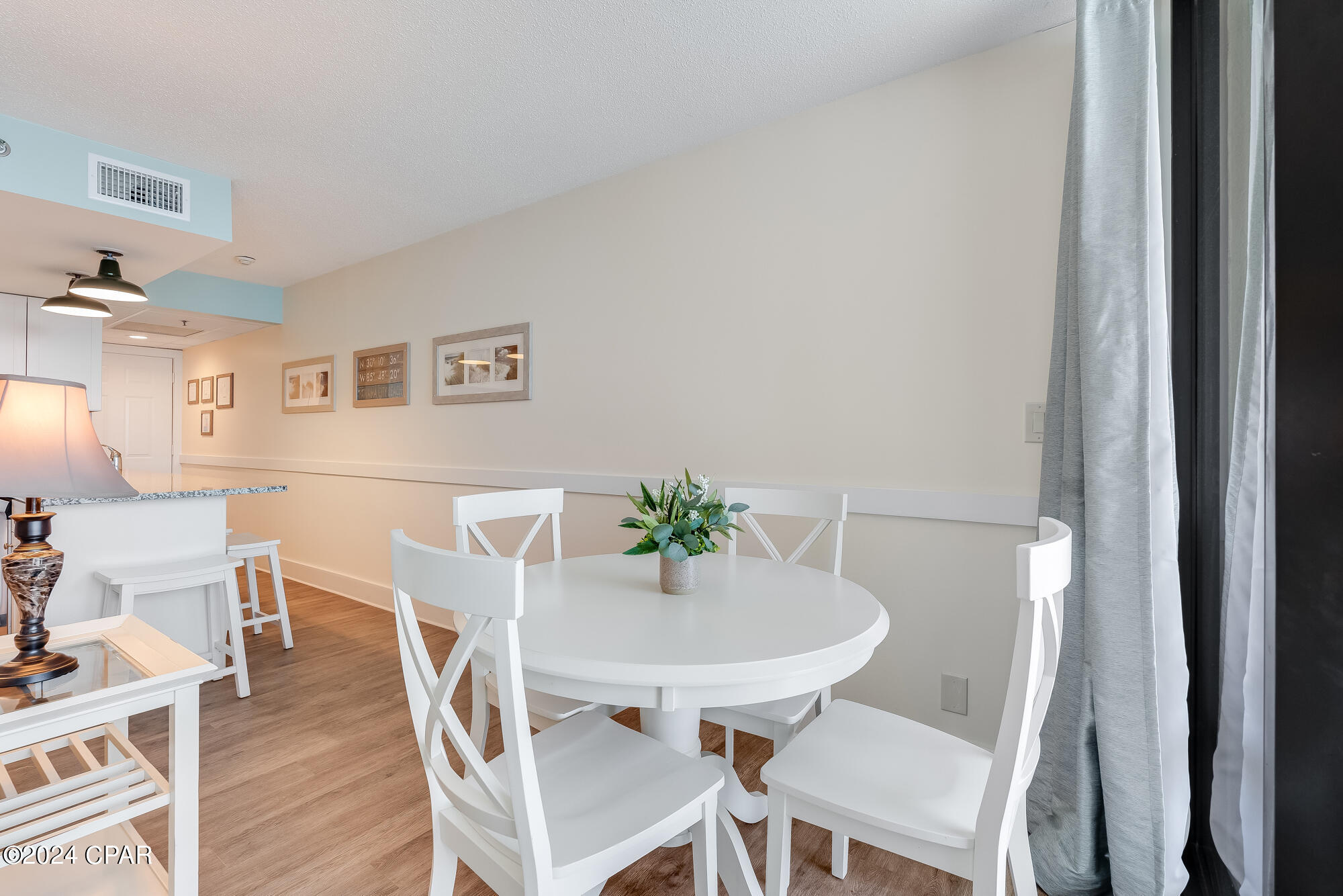 Image 7 For 9850 Thomas Drive 111e