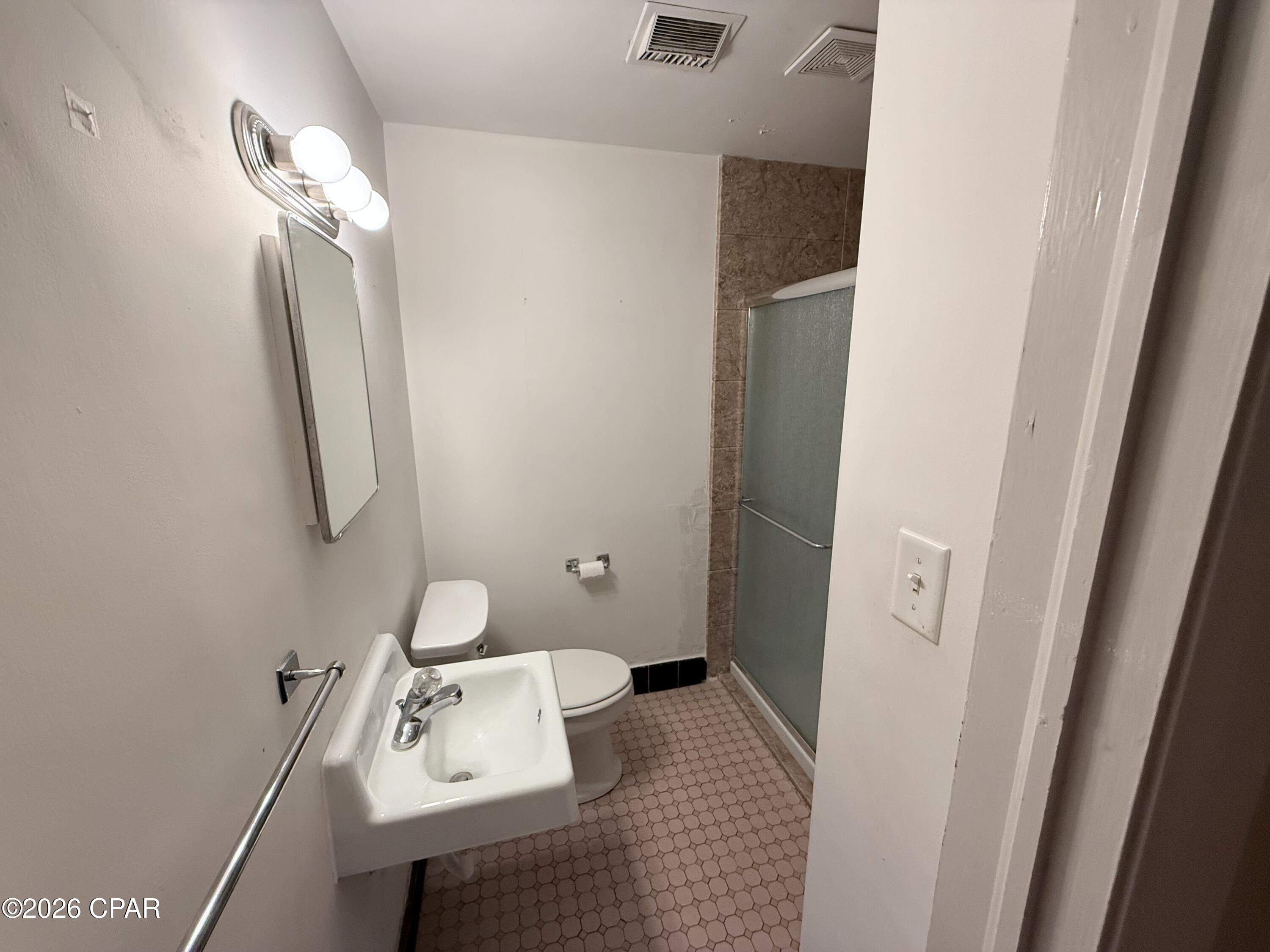 Image 23 For 4327 8th Avenue