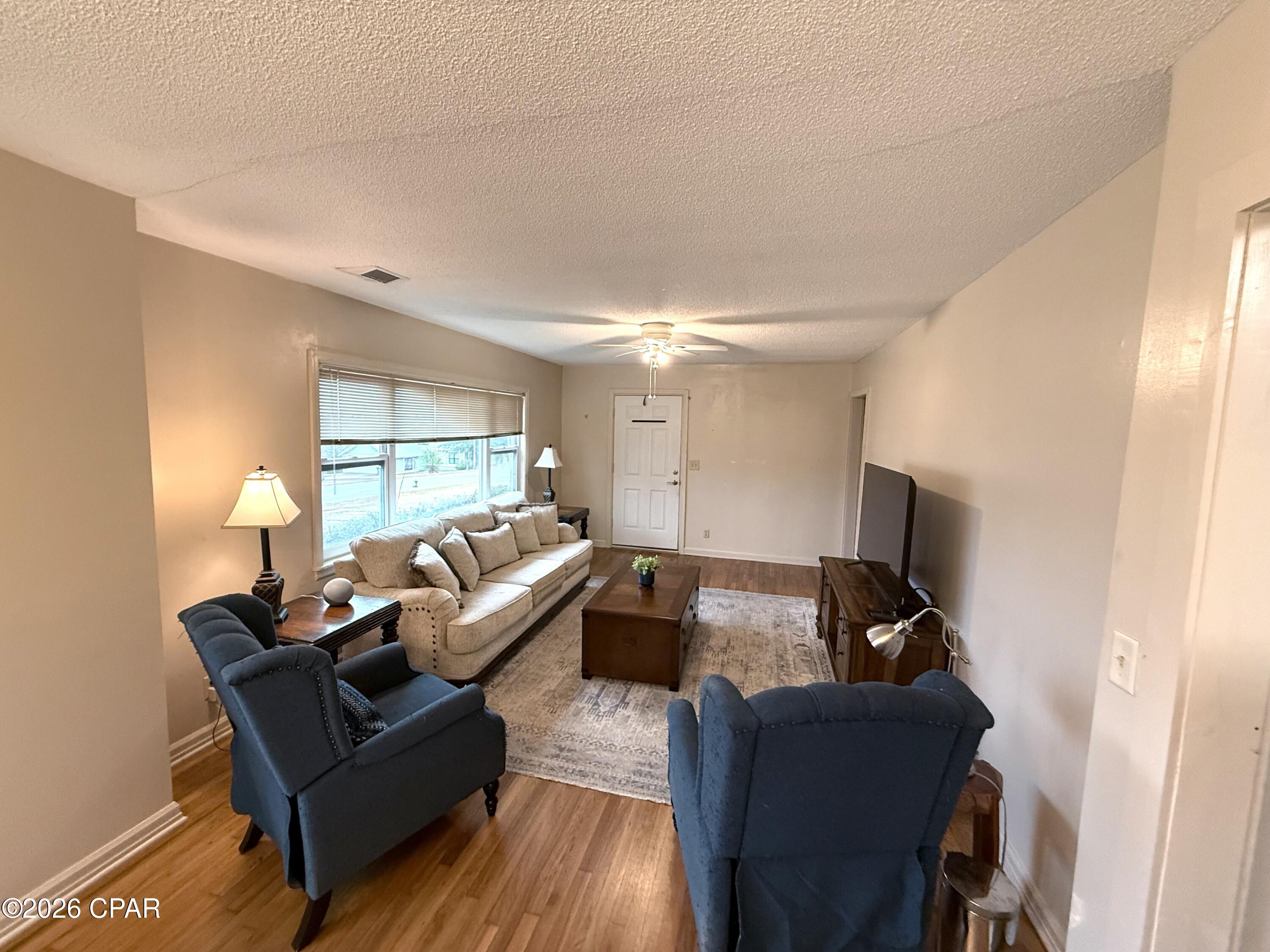 Image 9 For 4327 8th Avenue