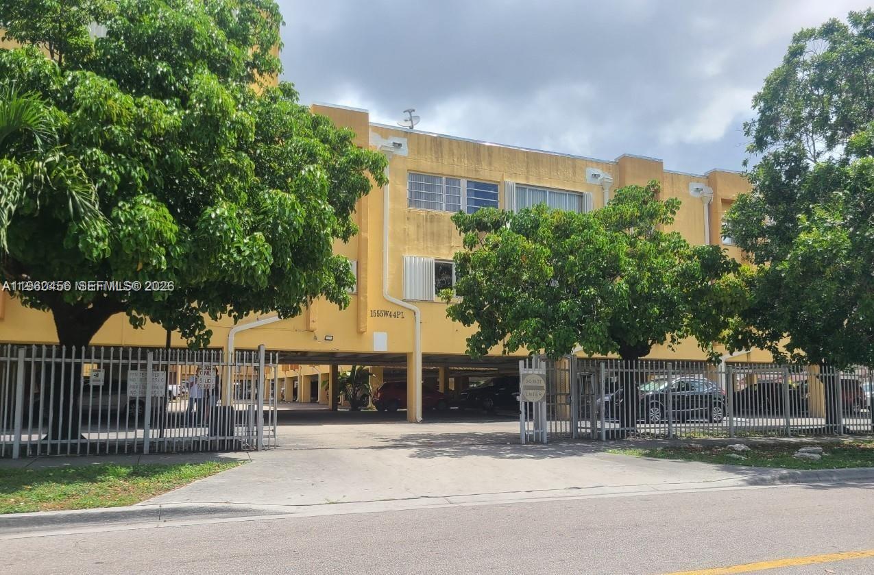 St Andrews Court Condo