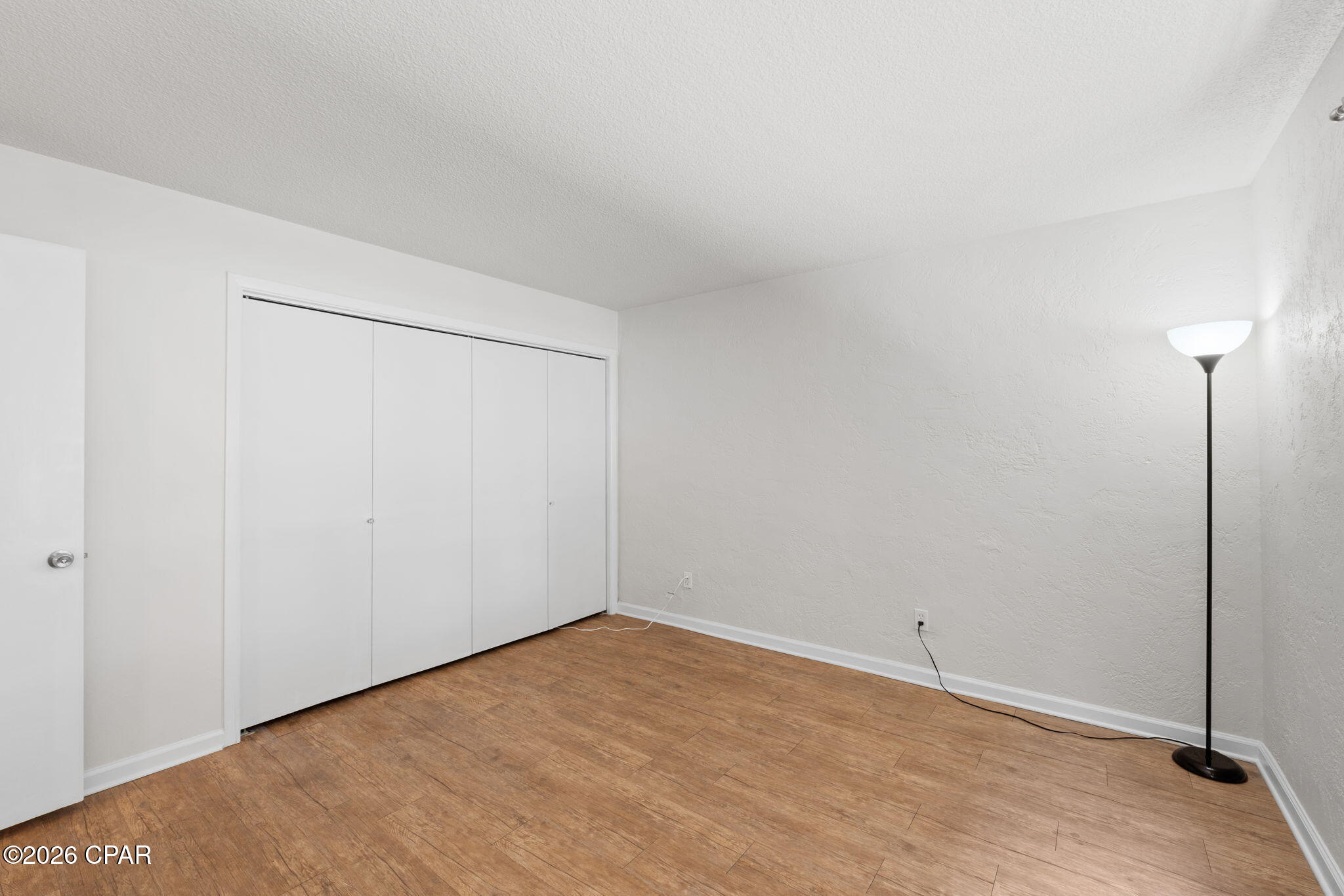 Image 12 For 6901 Lagoon Drive 33