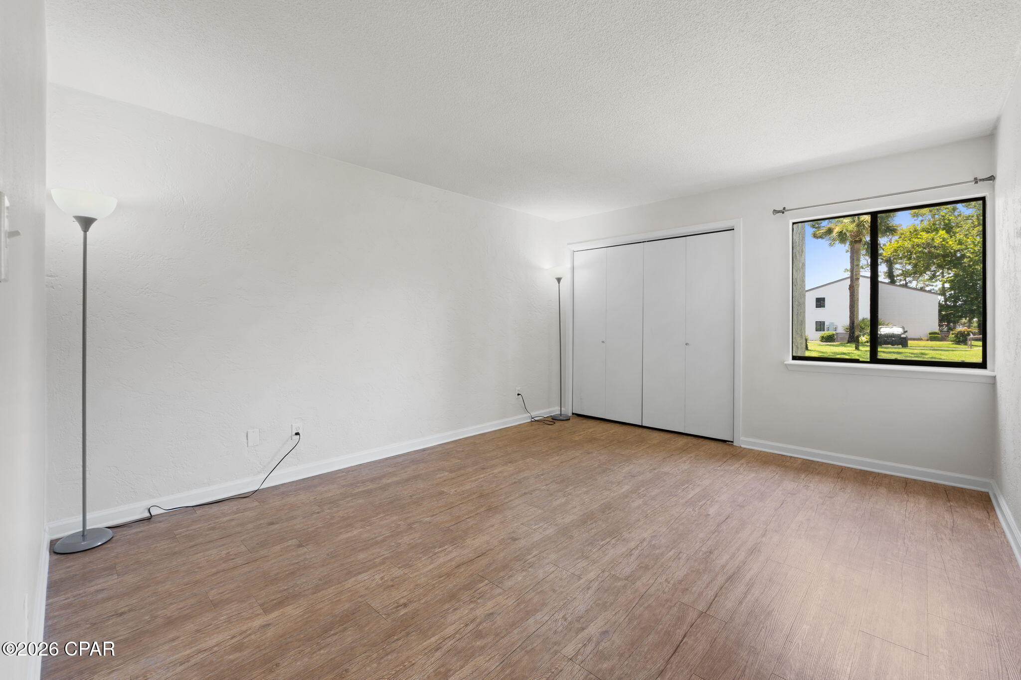 Image 14 For 6901 Lagoon Drive 33