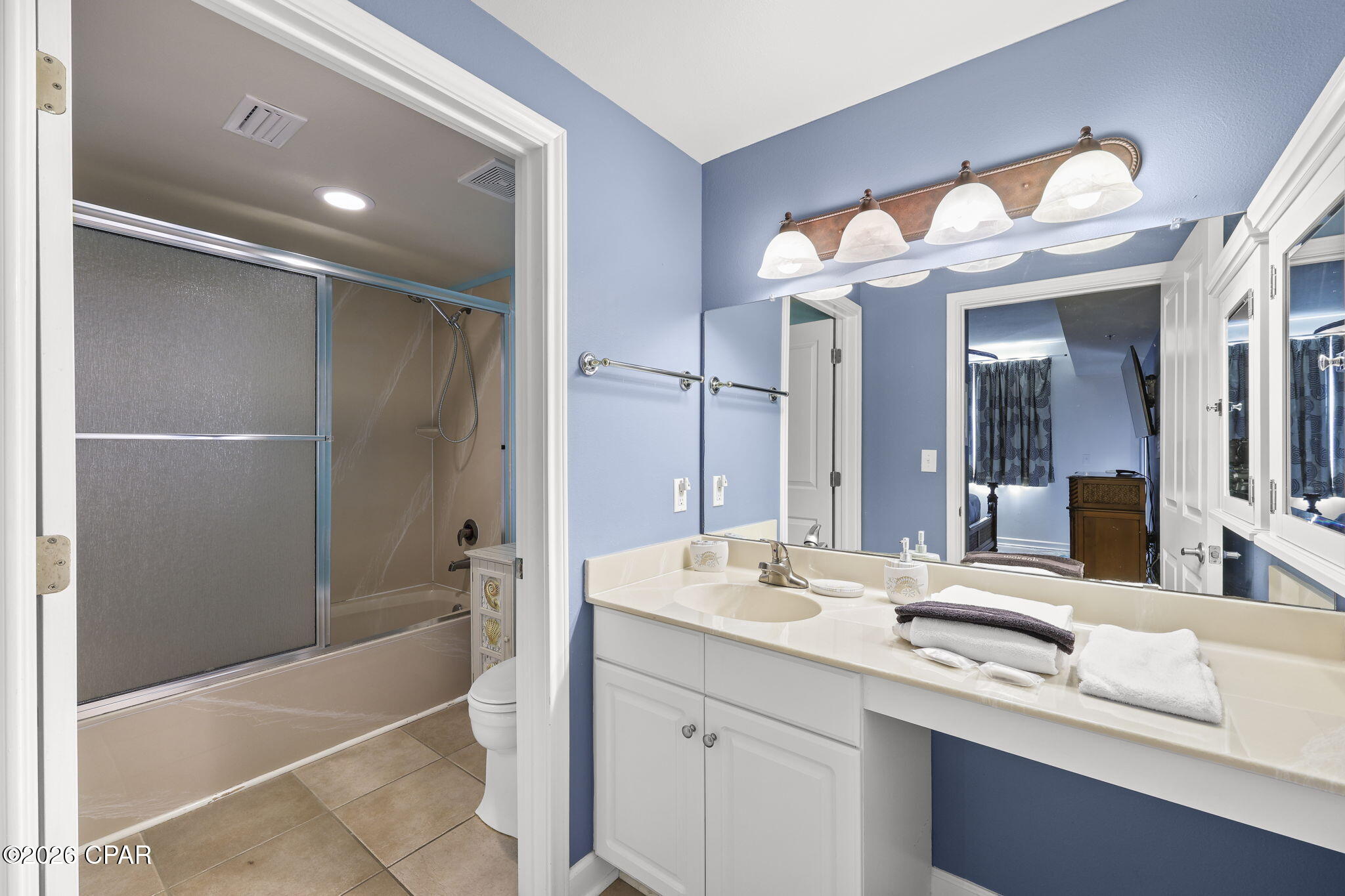 Image 13 For 9900 Thomas Drive 2331