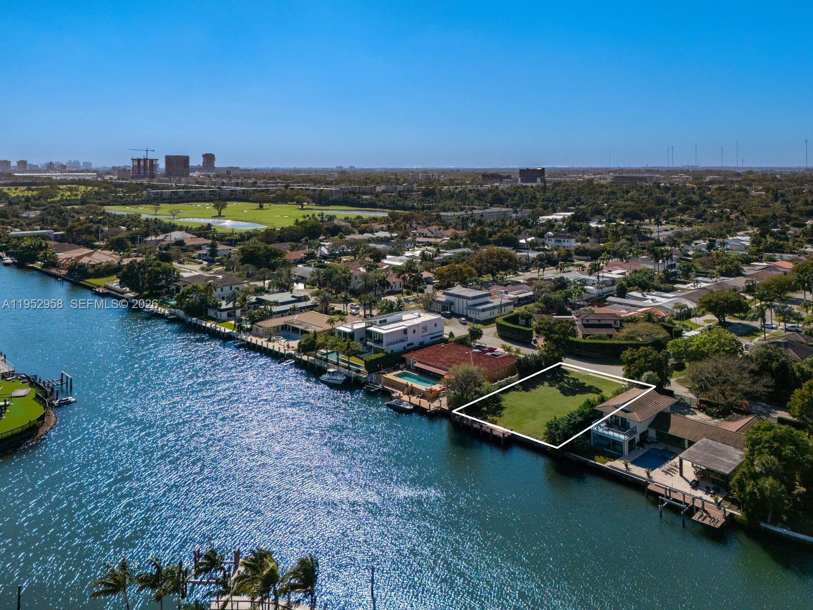 Hollywood Golf Estates Se