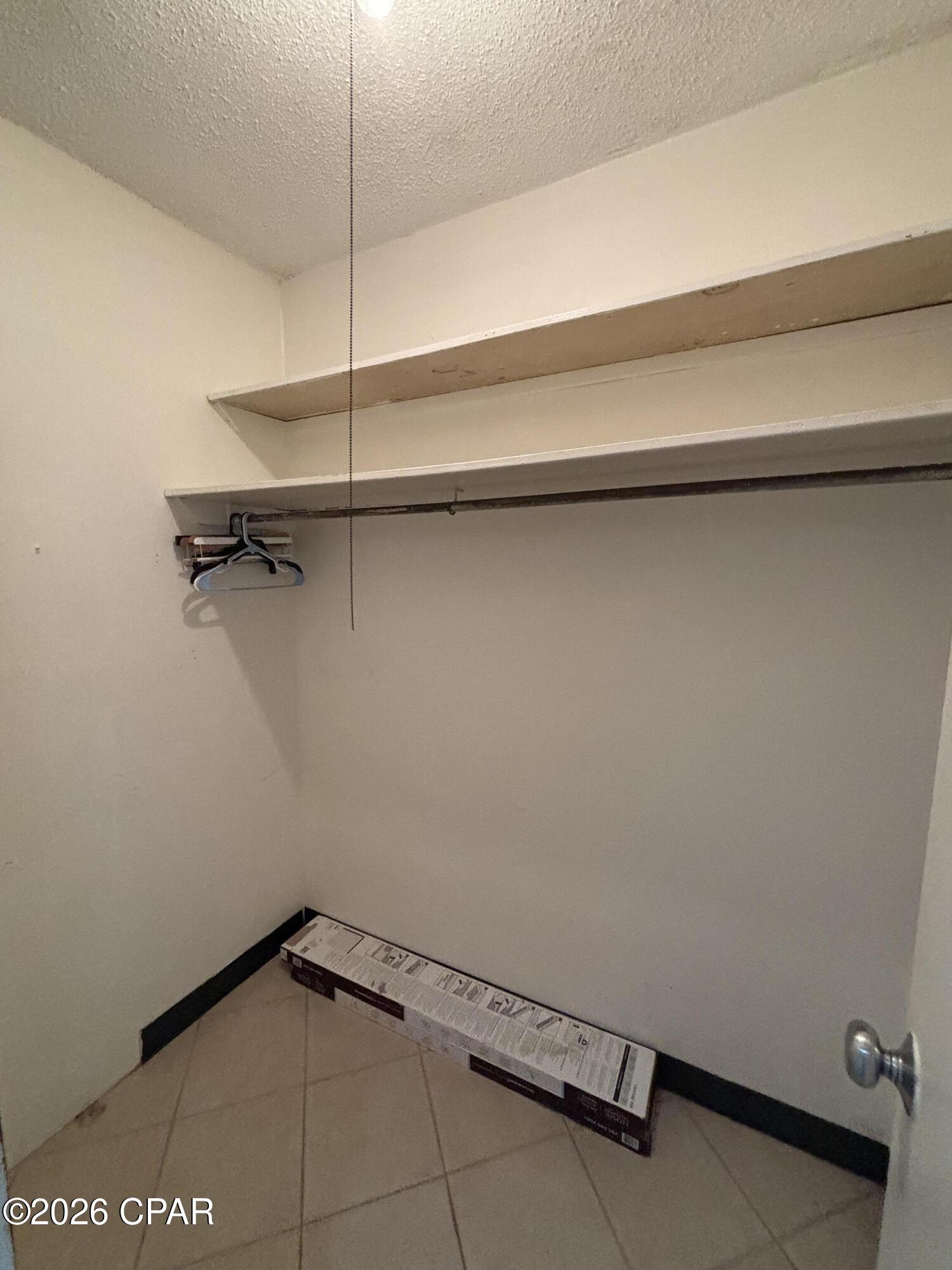 Image 8 For 8817 Thomas Drive 404