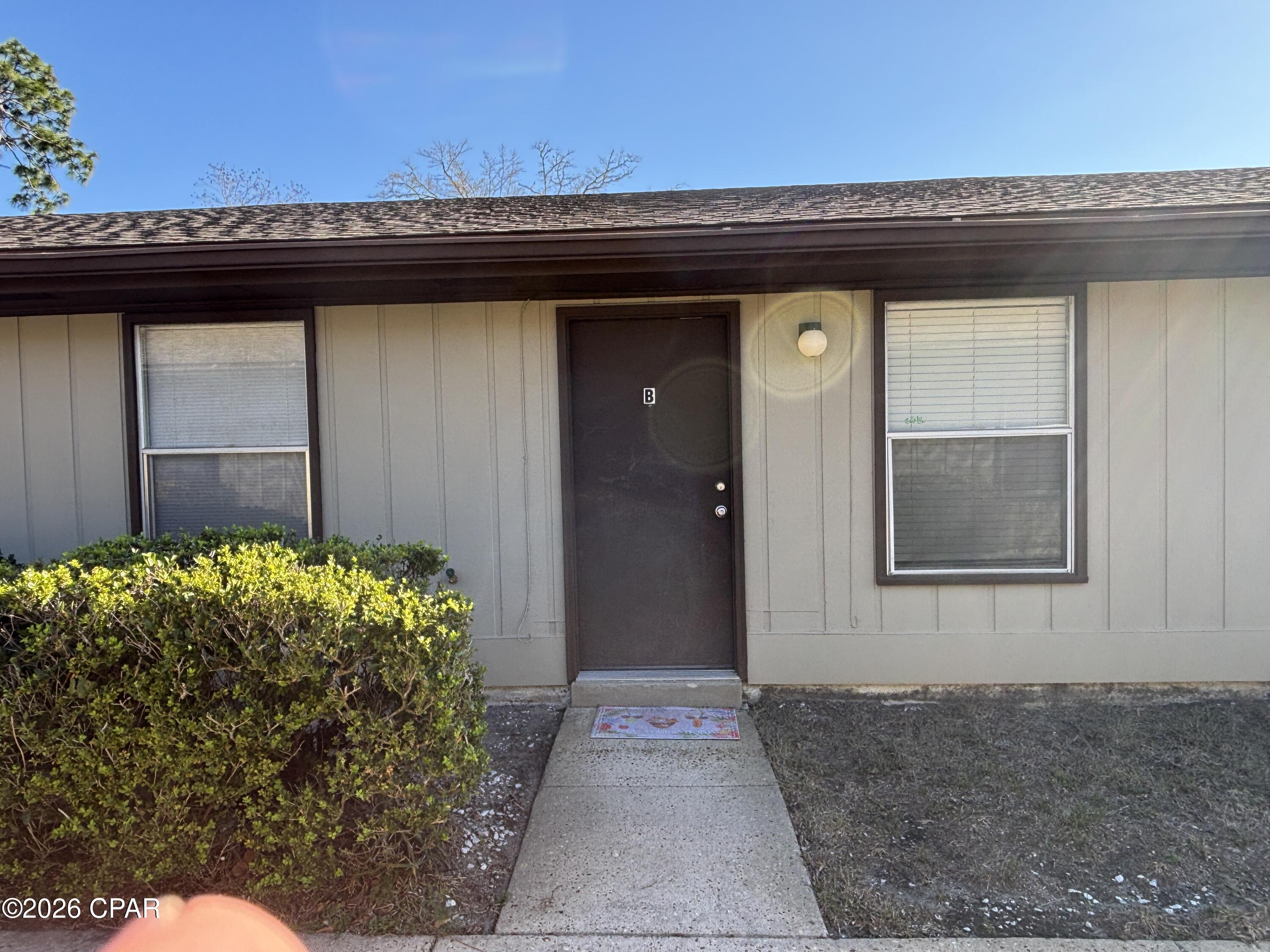 Image 3 For 3008 Stanford Road B