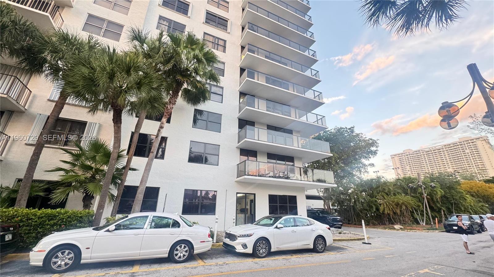 The Clipper At Bisc Cove