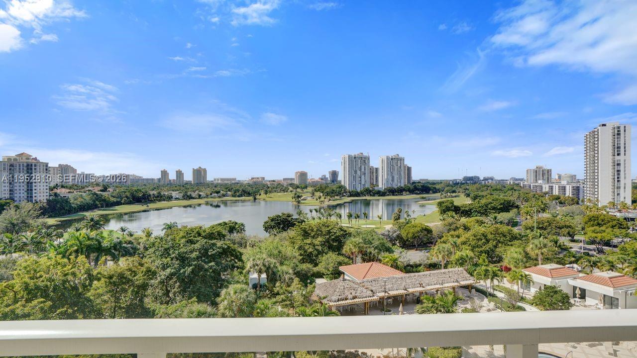Hamptons West Condo