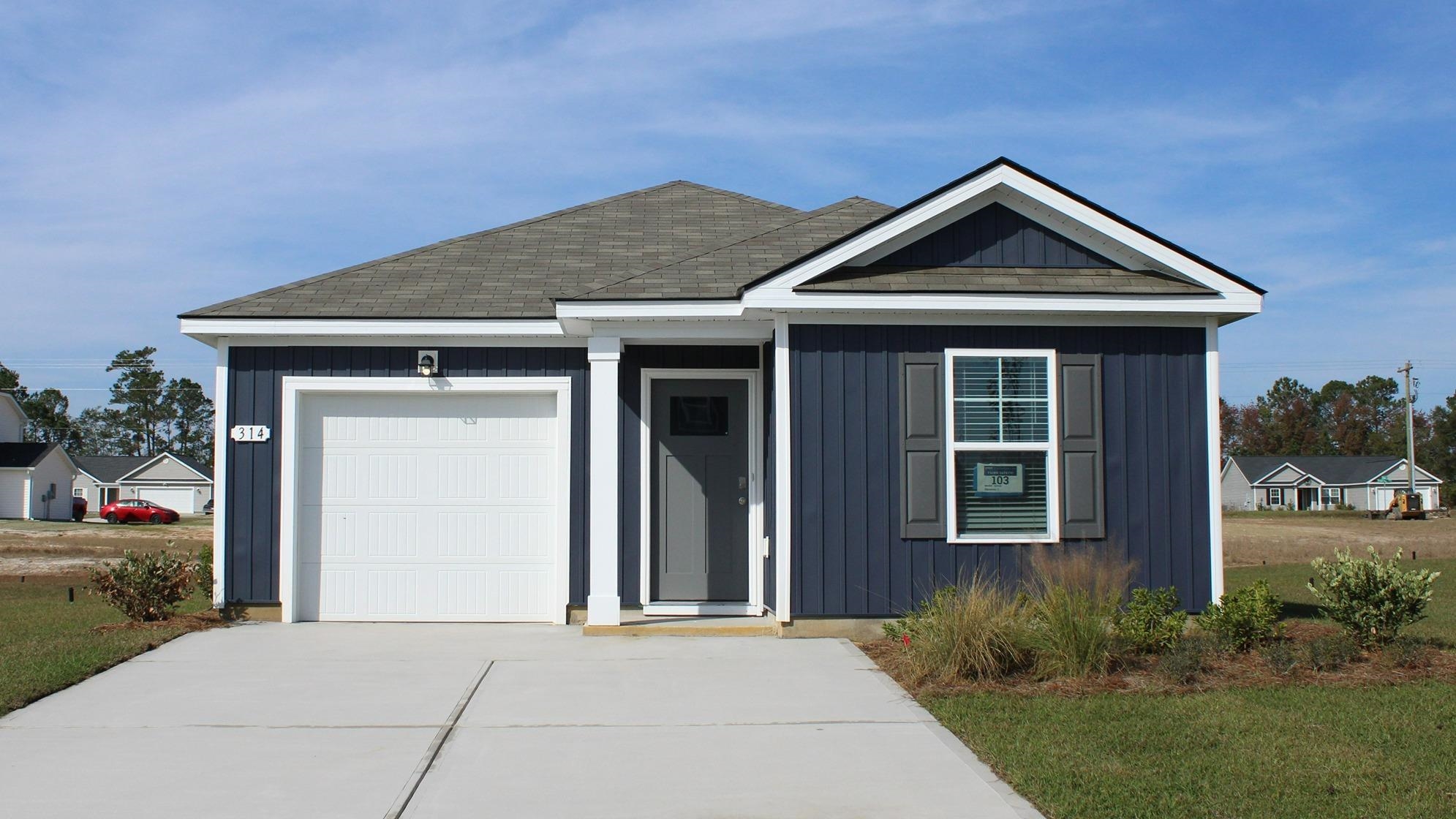 618 Strawberry Field Way Galivants Ferry, SC 29544