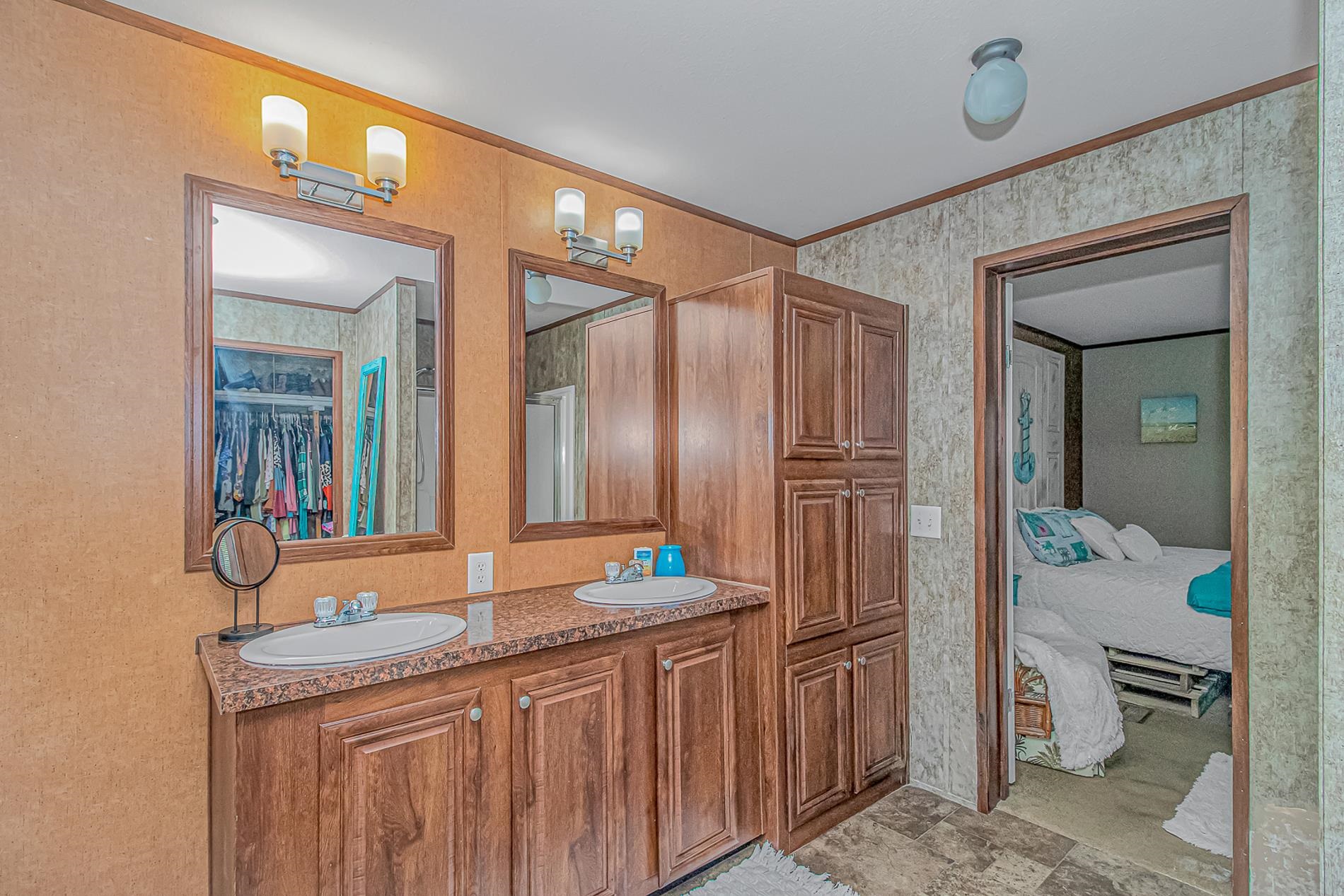 81 Silver Pond Ln 
