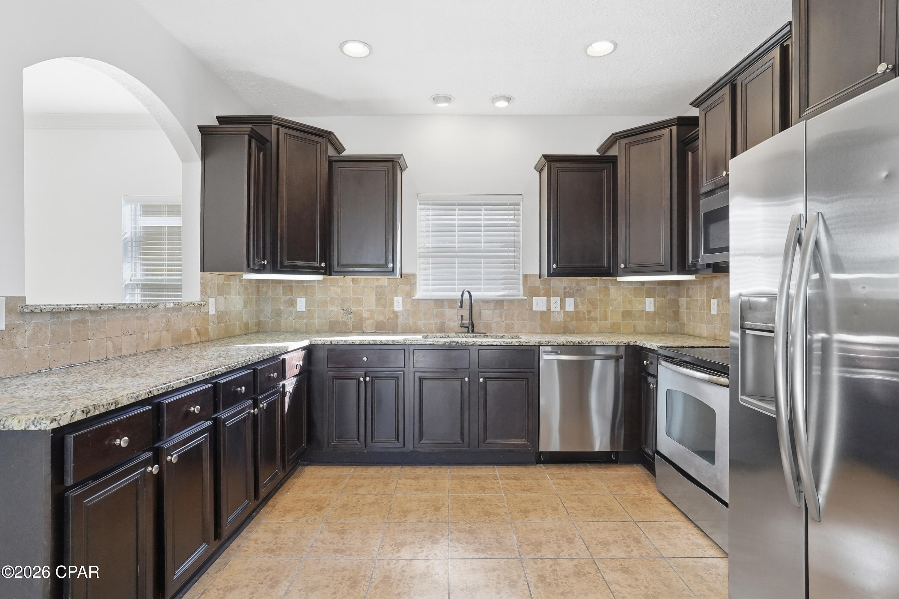 Image 7 For 323 Madison Circle