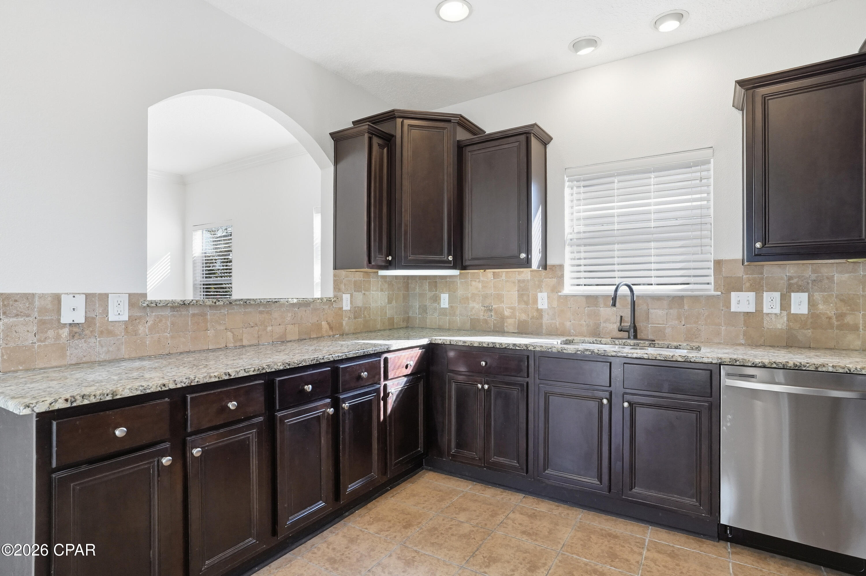 Image 8 For 323 Madison Circle