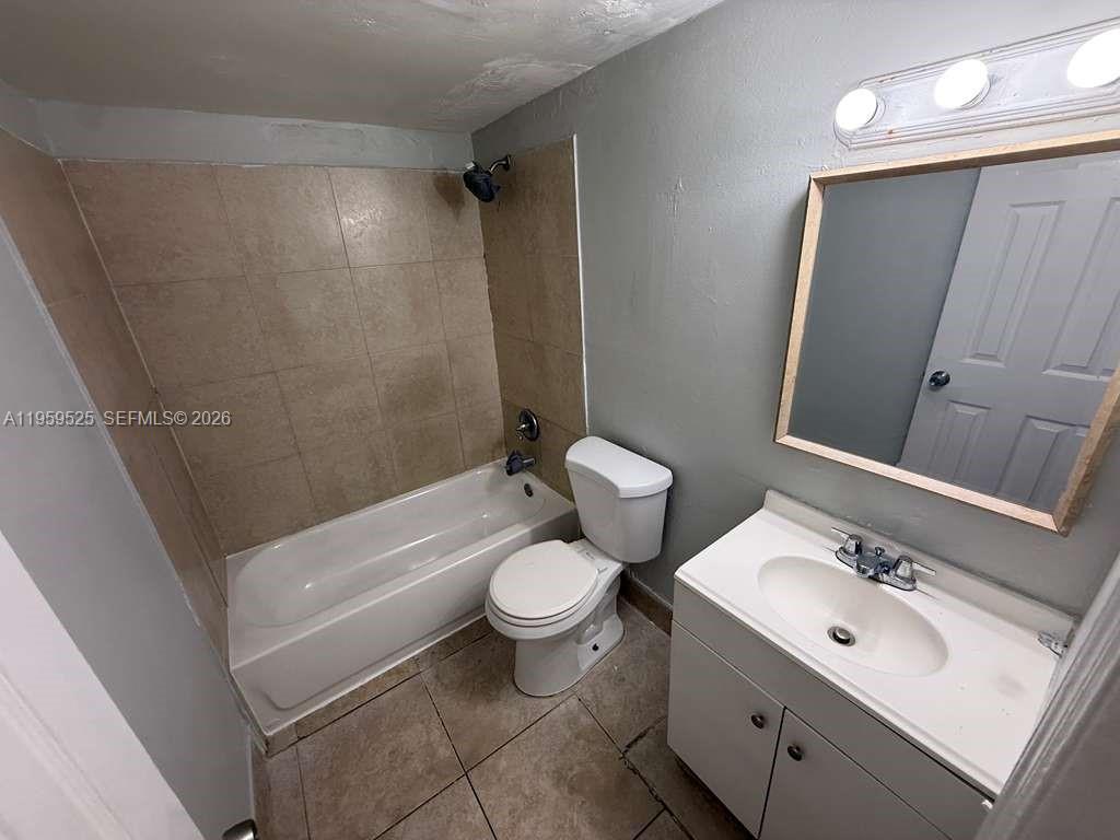 Property photo # 2