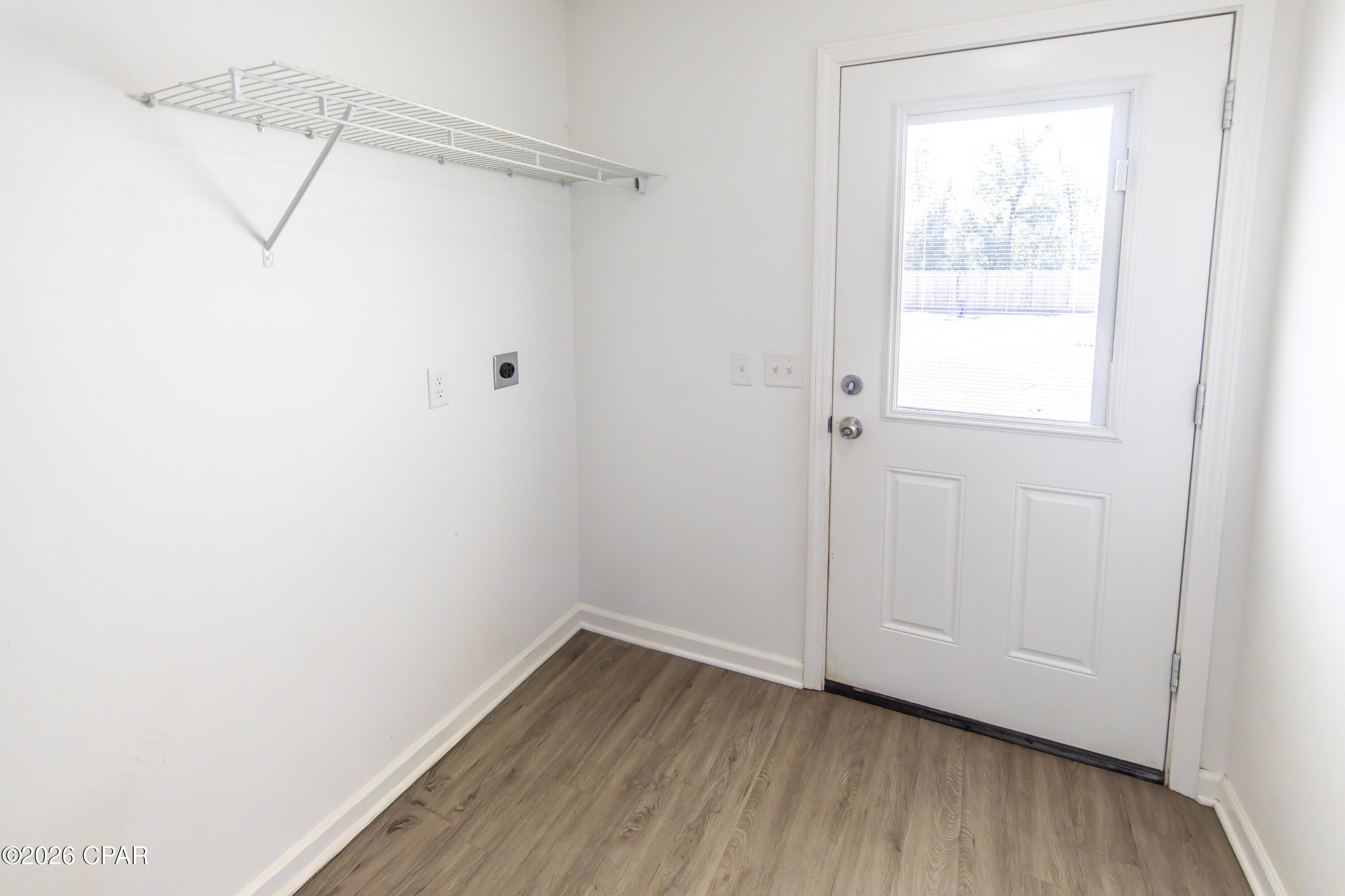 Image 14 For 4942 Oak Avenue