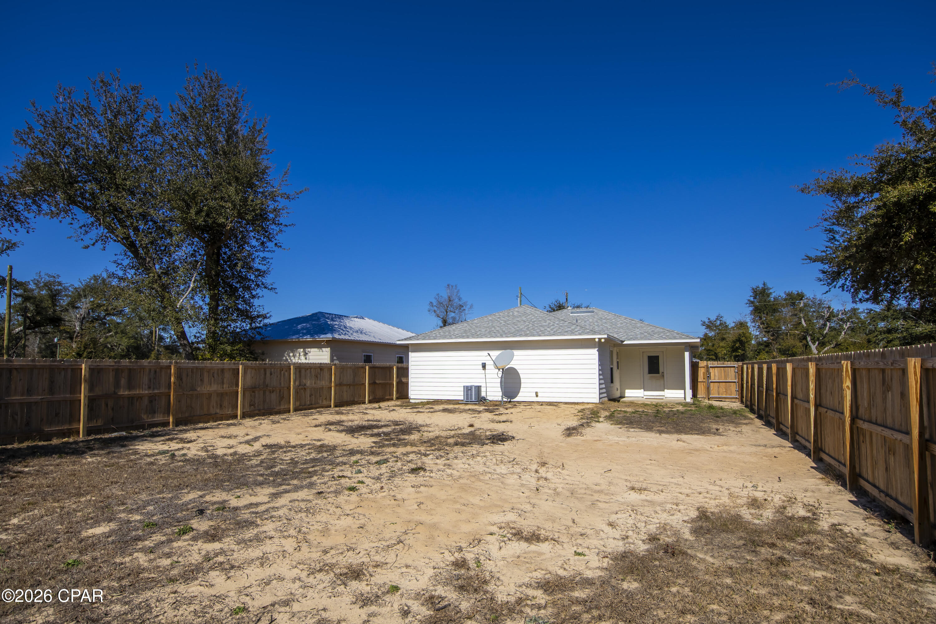 Image 17 For 4942 Oak Avenue