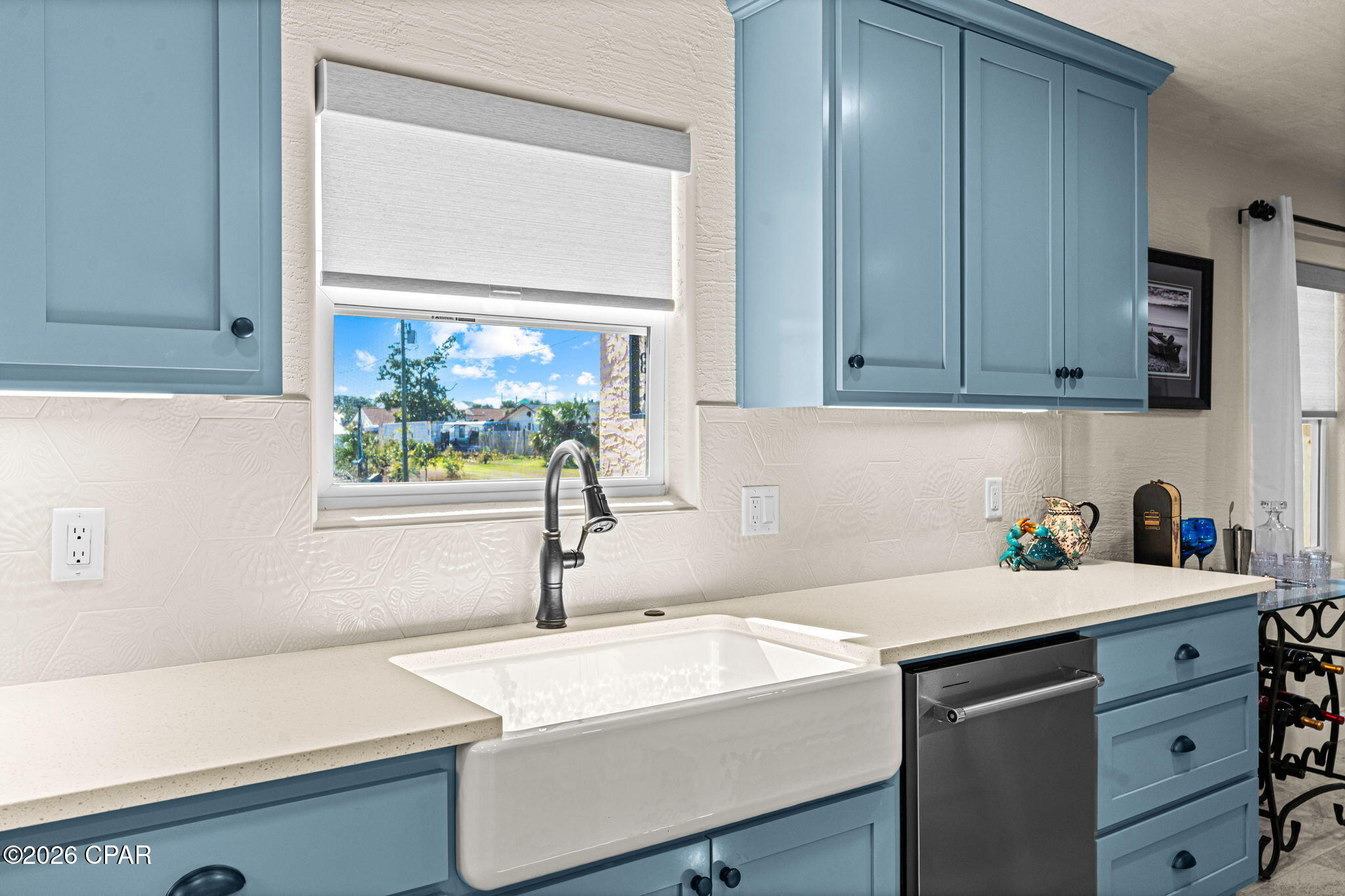 Listing photo id 21 for 54 1st Street