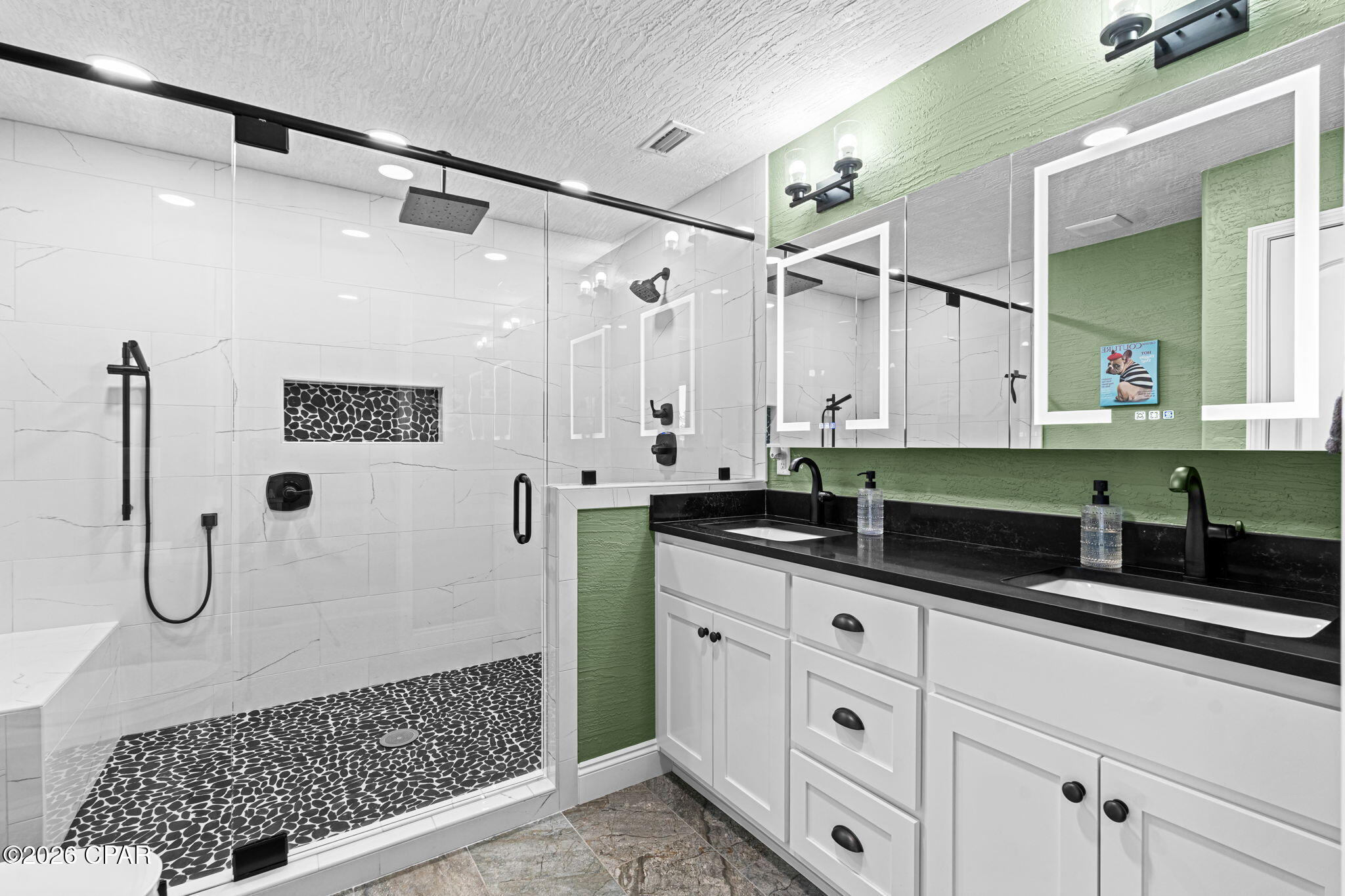 Listing photo id 26 for 54 1st Street