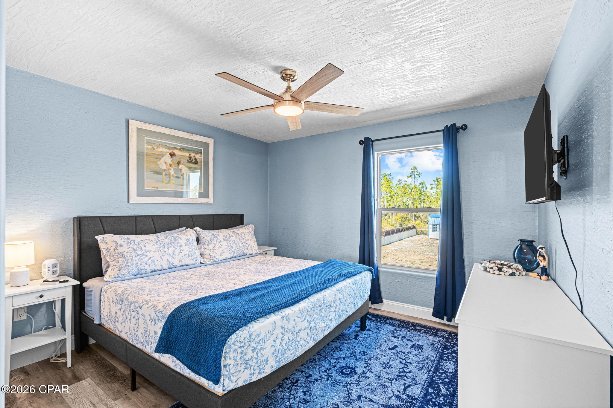 Listing photo id 42 for 54 1st Street