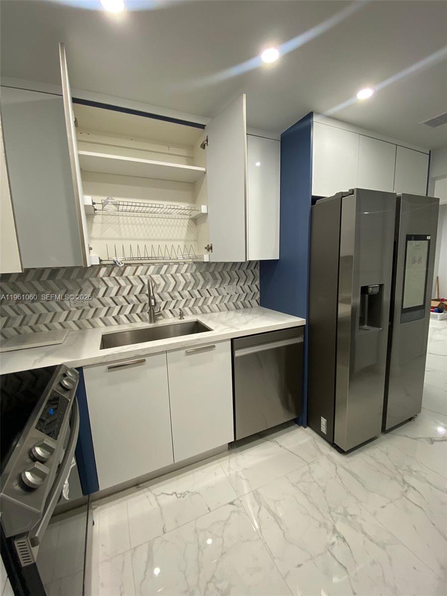 The Carriage Club North C